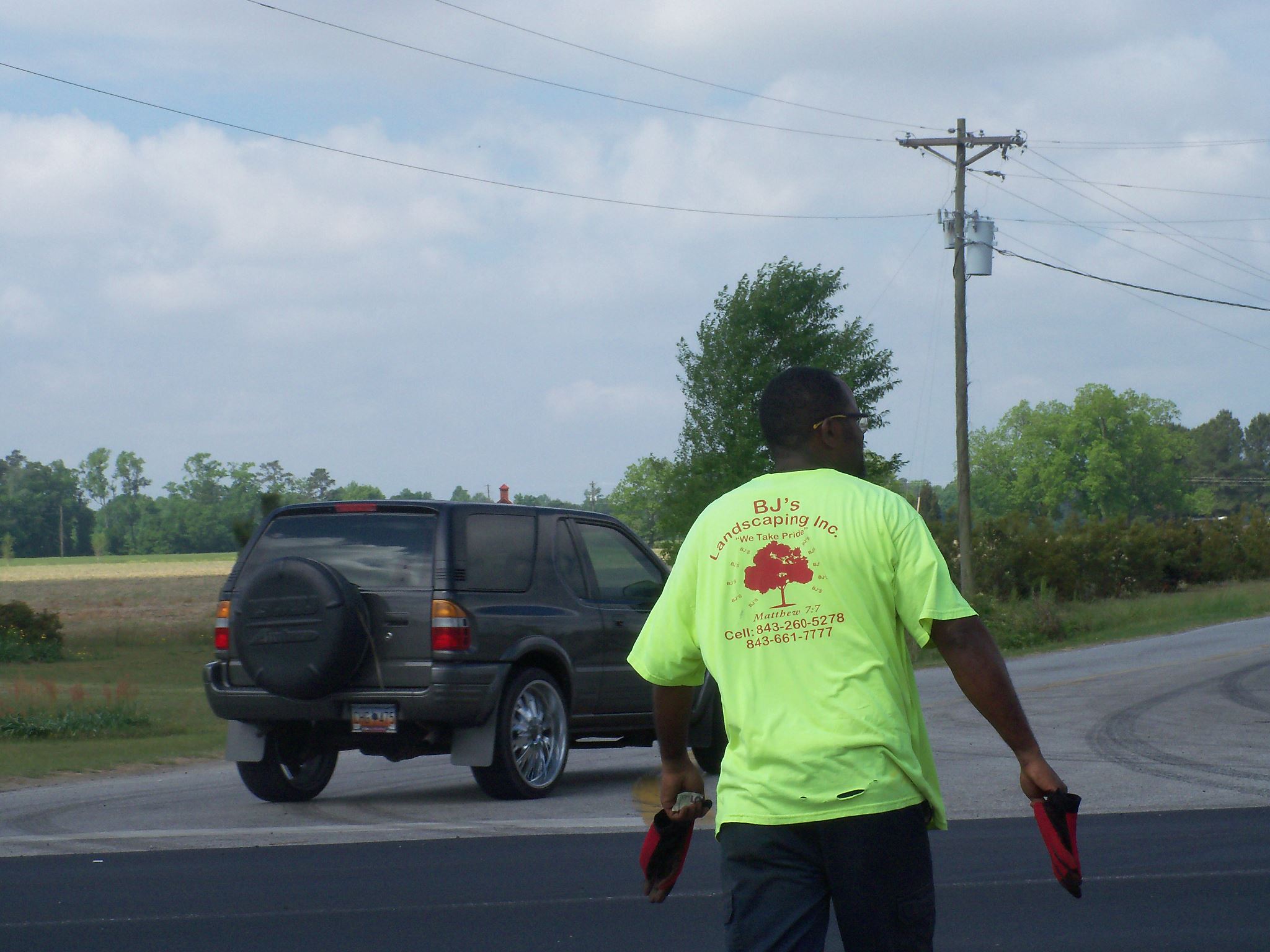 B J's Landscaping Inc