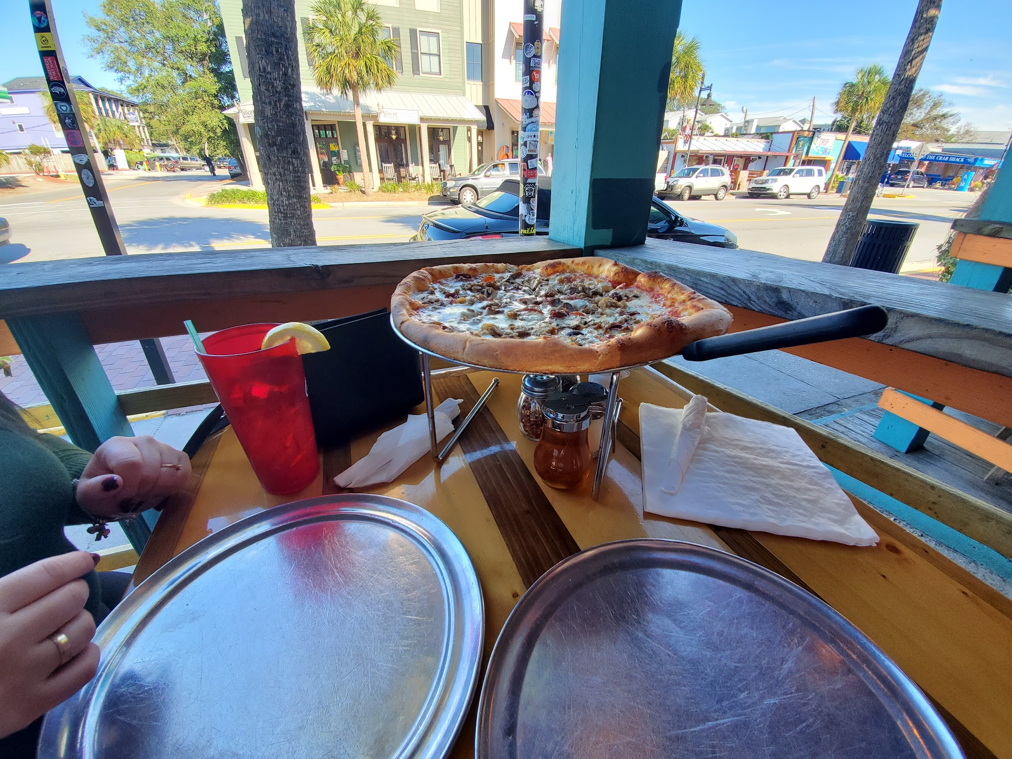 Woody's Pizza Folly Beach