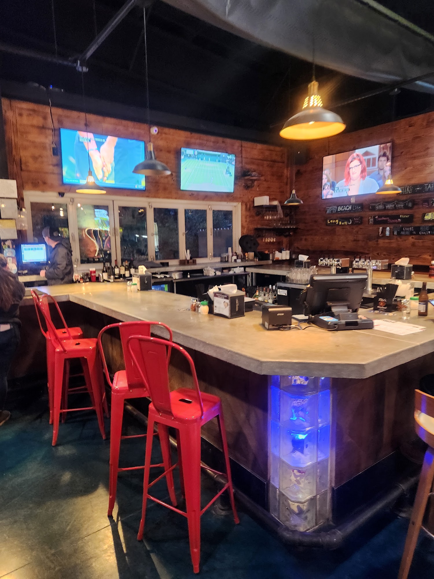 Famulari's Pizzeria: Hanahan Hanahan