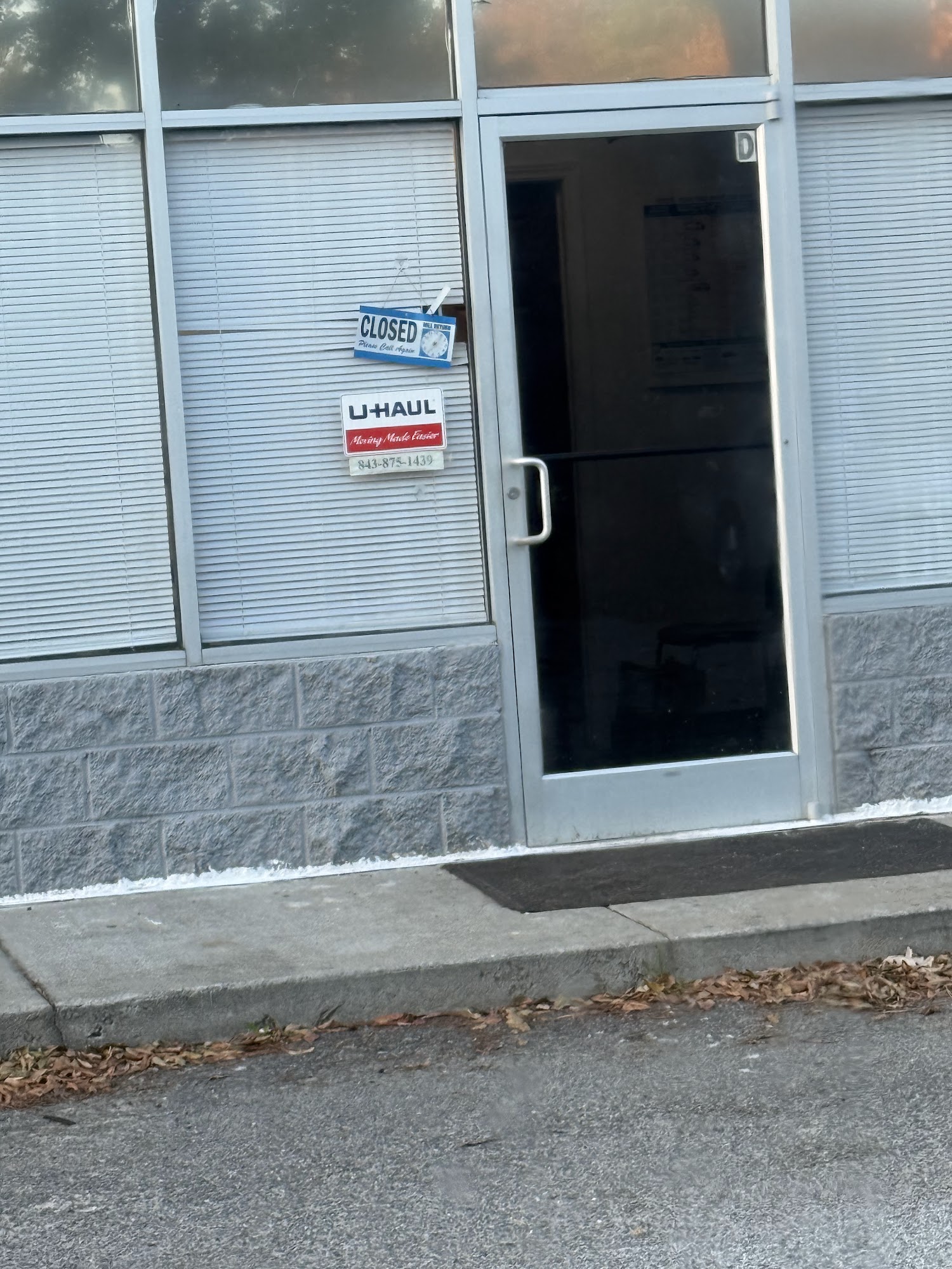 U-Haul Neighborhood Dealer