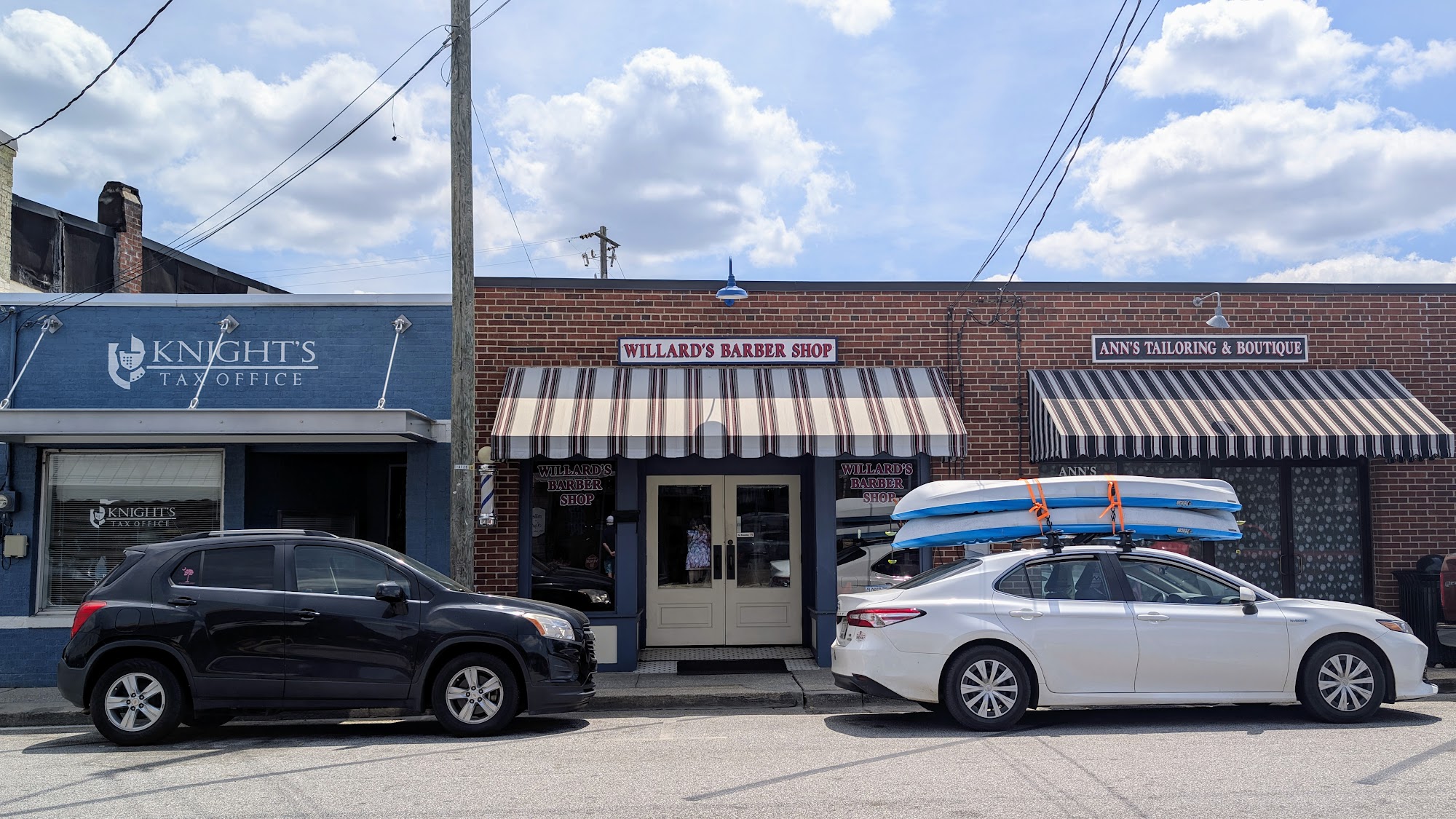 Willards Barber Shop