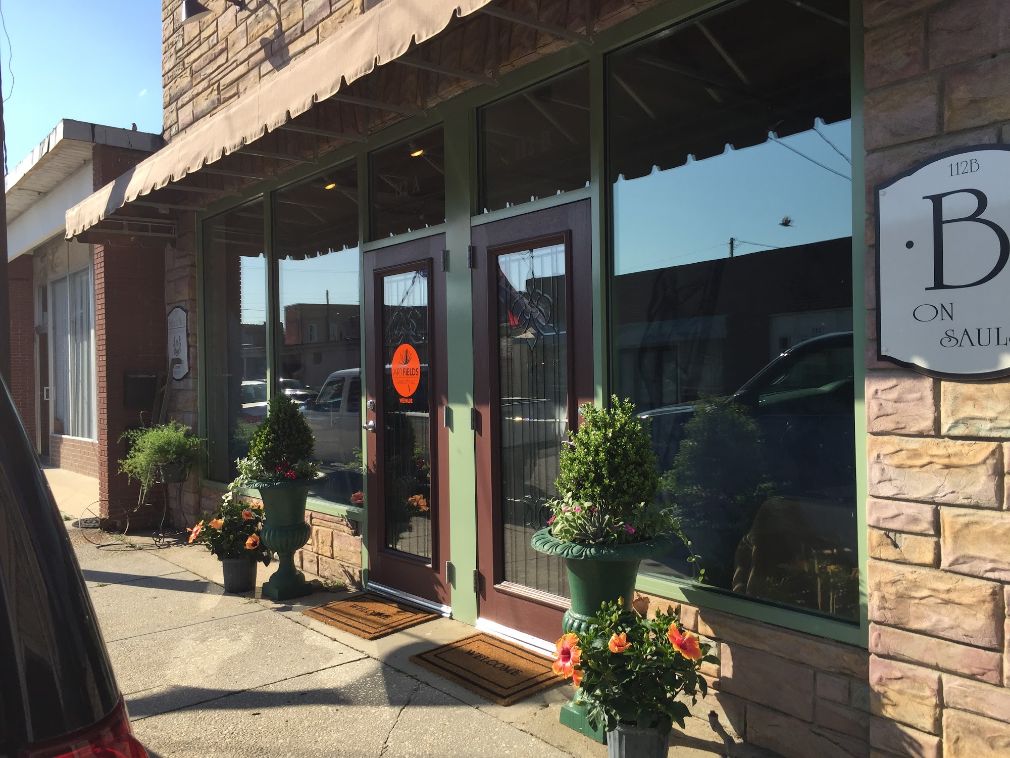The Elegant Bee, LLC Lake City