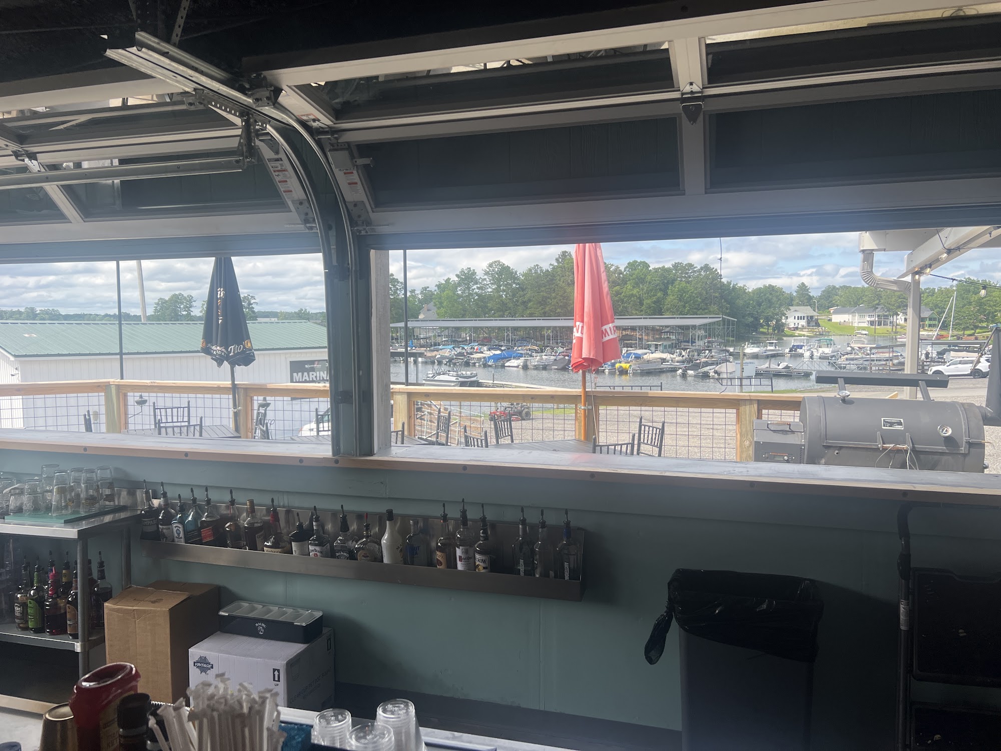 SouthShore Grill & Grocery Leesville