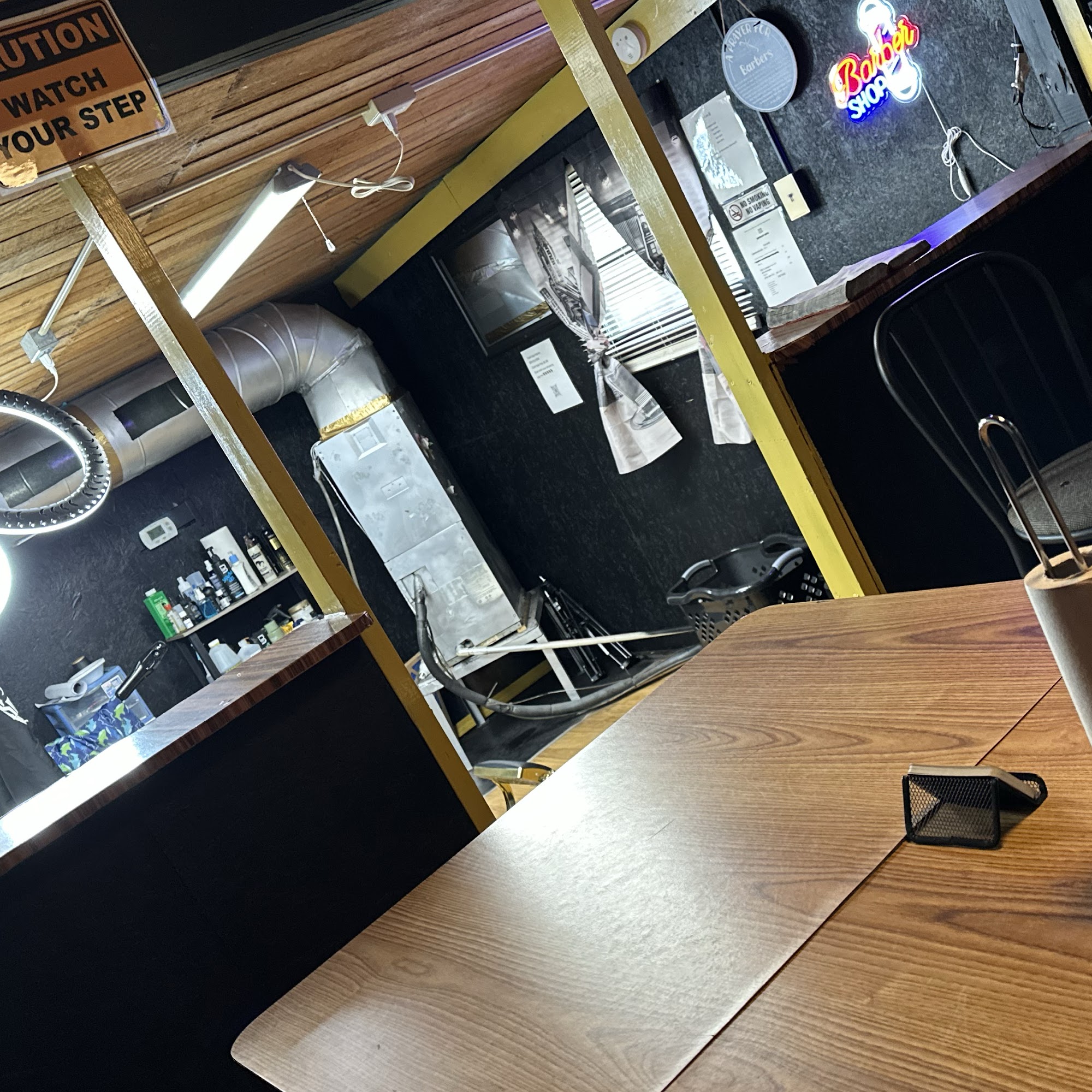 Royalty Cuts Barbershop 1395 Pine Bluff Square, Manning South Carolina 29102