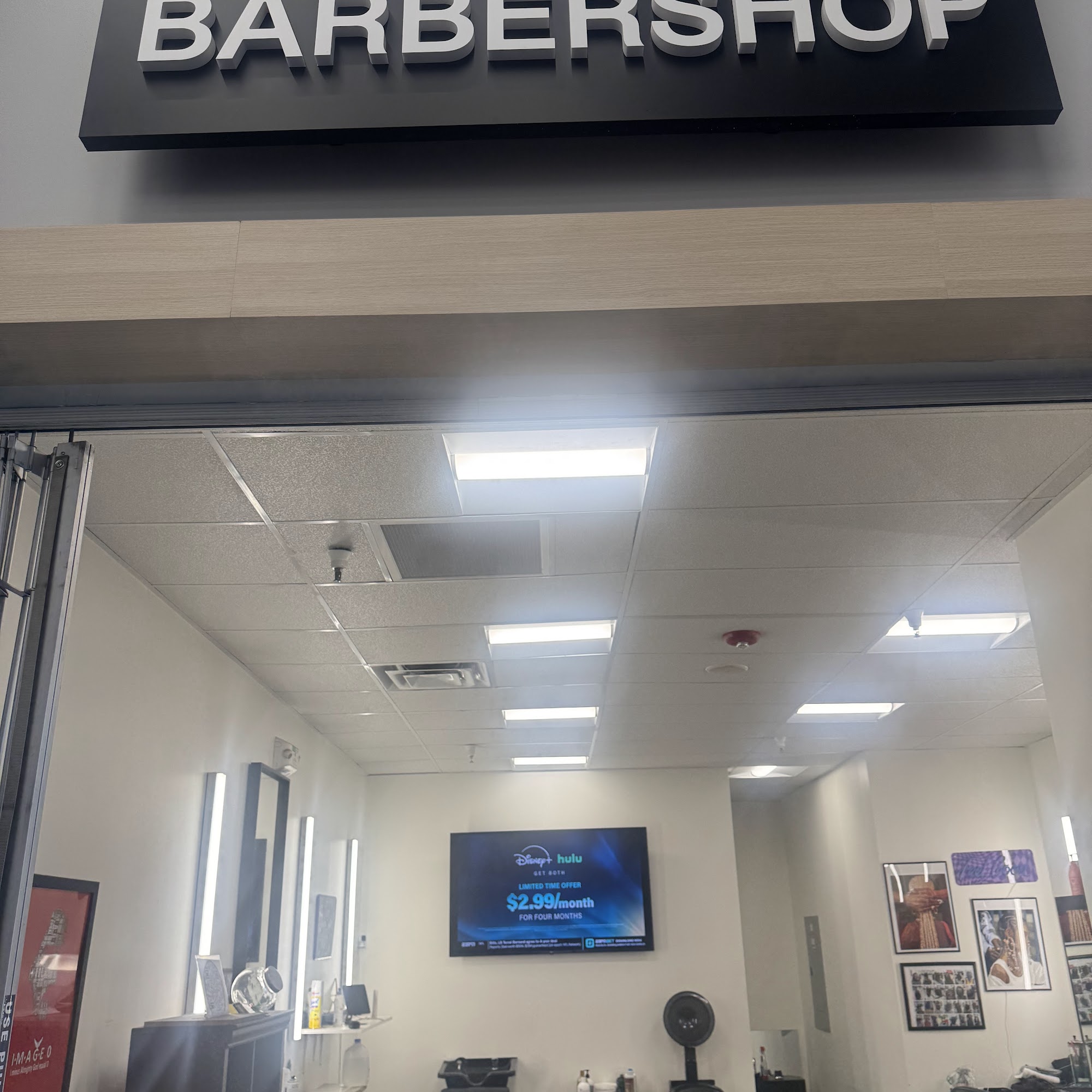 Game 7 Barbershop Moncks Corner (Inside Walmart 511 US-52, Moncks Corner South Carolina 29461