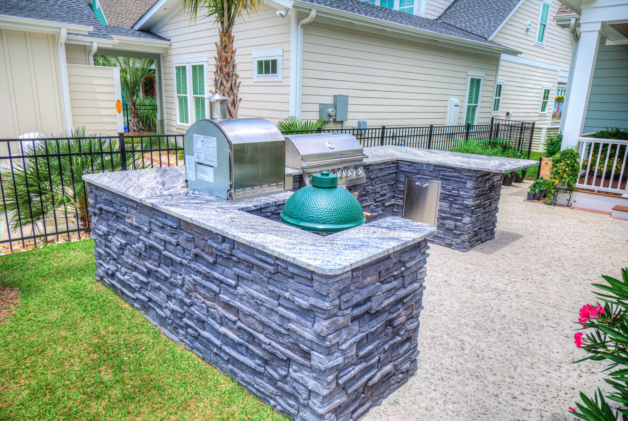 Landscapers - Myrtle Beach, SC