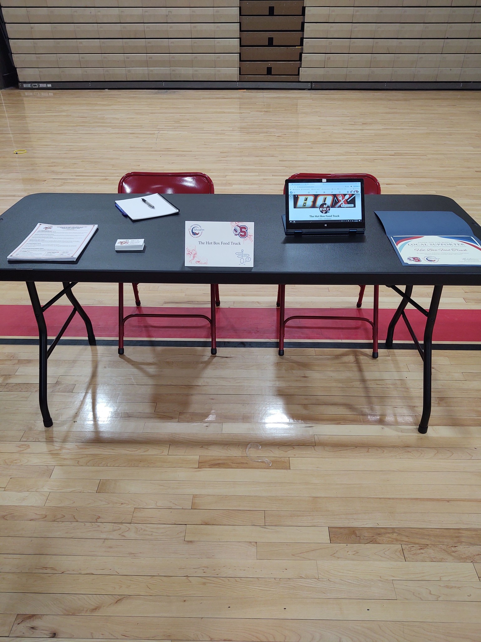 The hot box food truck