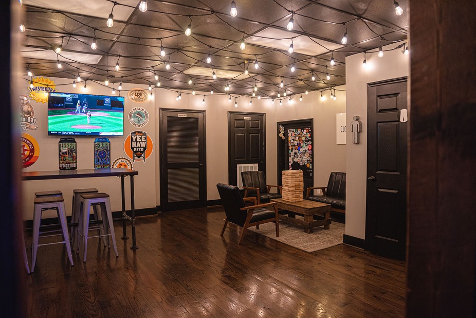 Clock Tower Taproom & Billiards Simpsonville