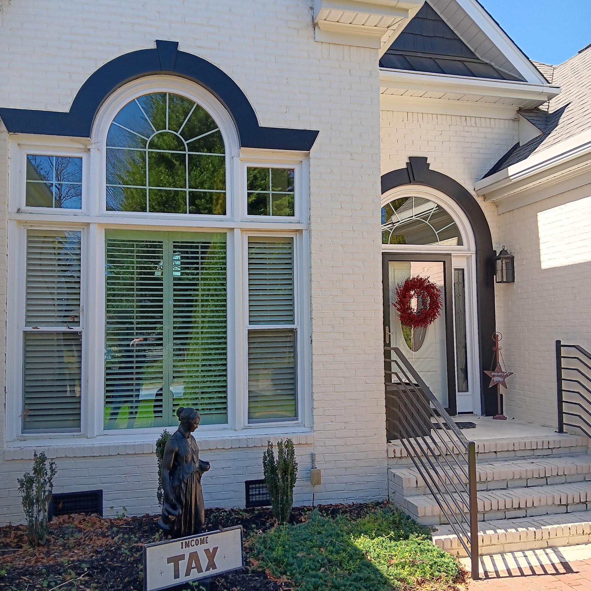 R Tax Preparation LLC