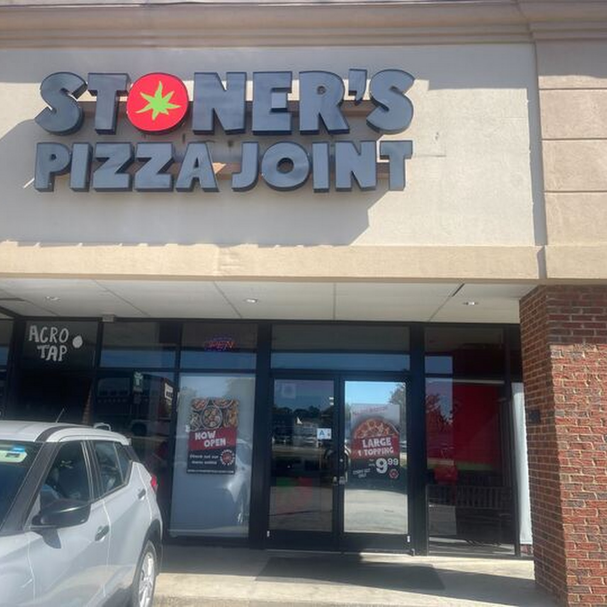 Stoner's Pizza Joint 146 Walnut Ln, Travelers Rest