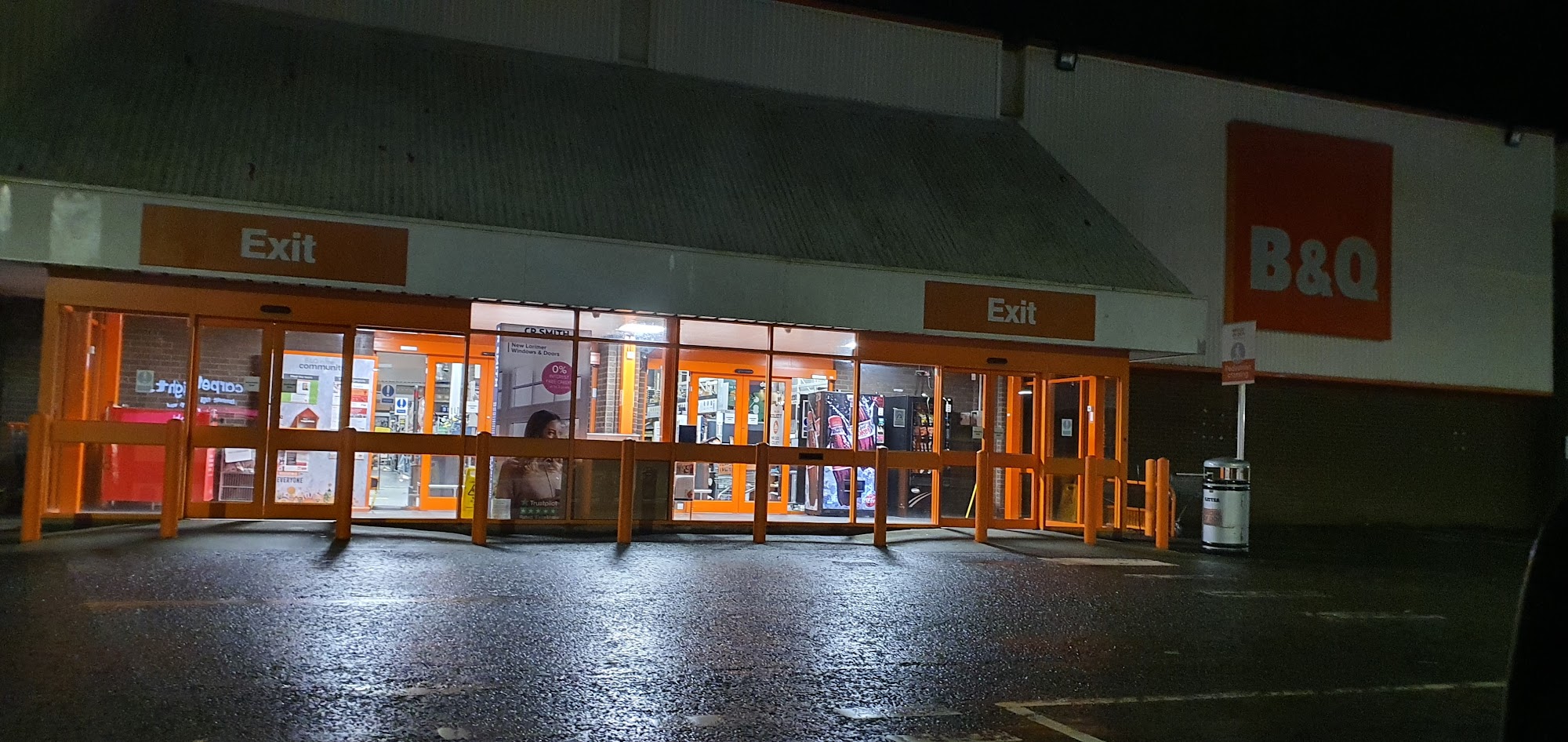 B&Q Aberdeen - Bridge Of Don