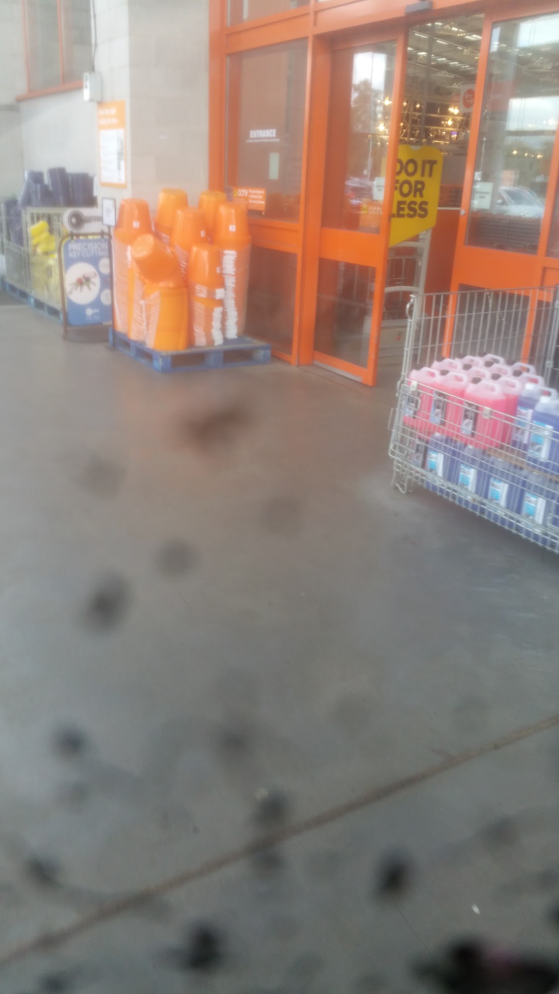 B&Q Bishopbriggs
