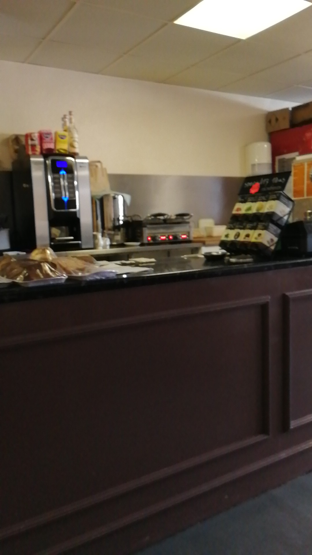 Dotty's Sandwich & Coffee Shop 118 E Main St, Broxburn