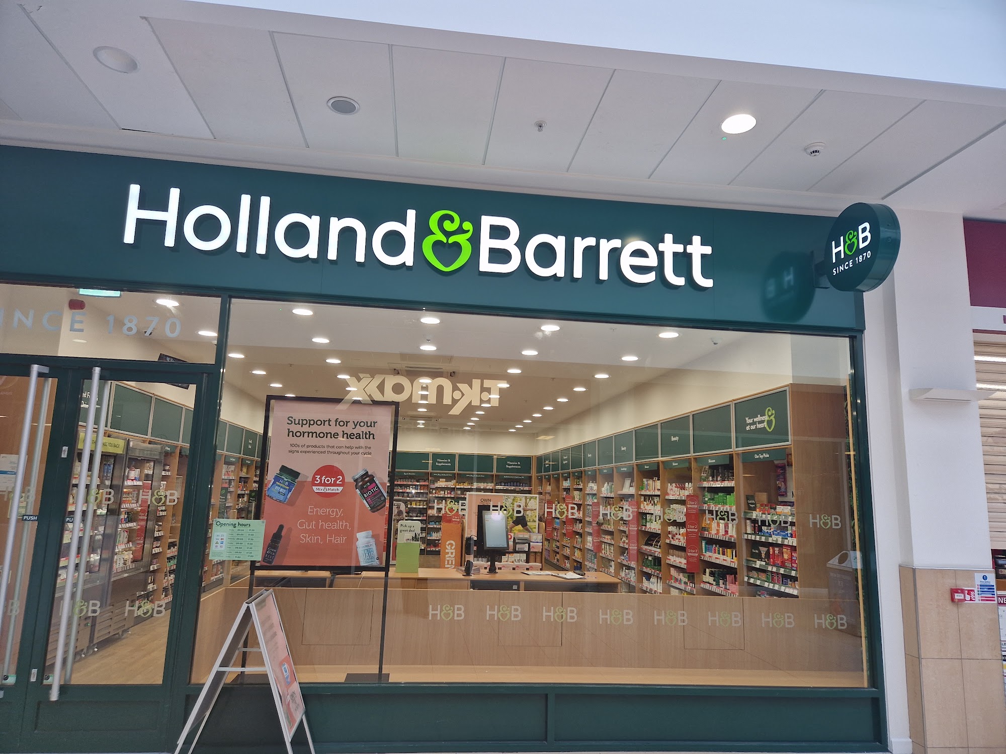 Holland & Barrett - Cumbernauld