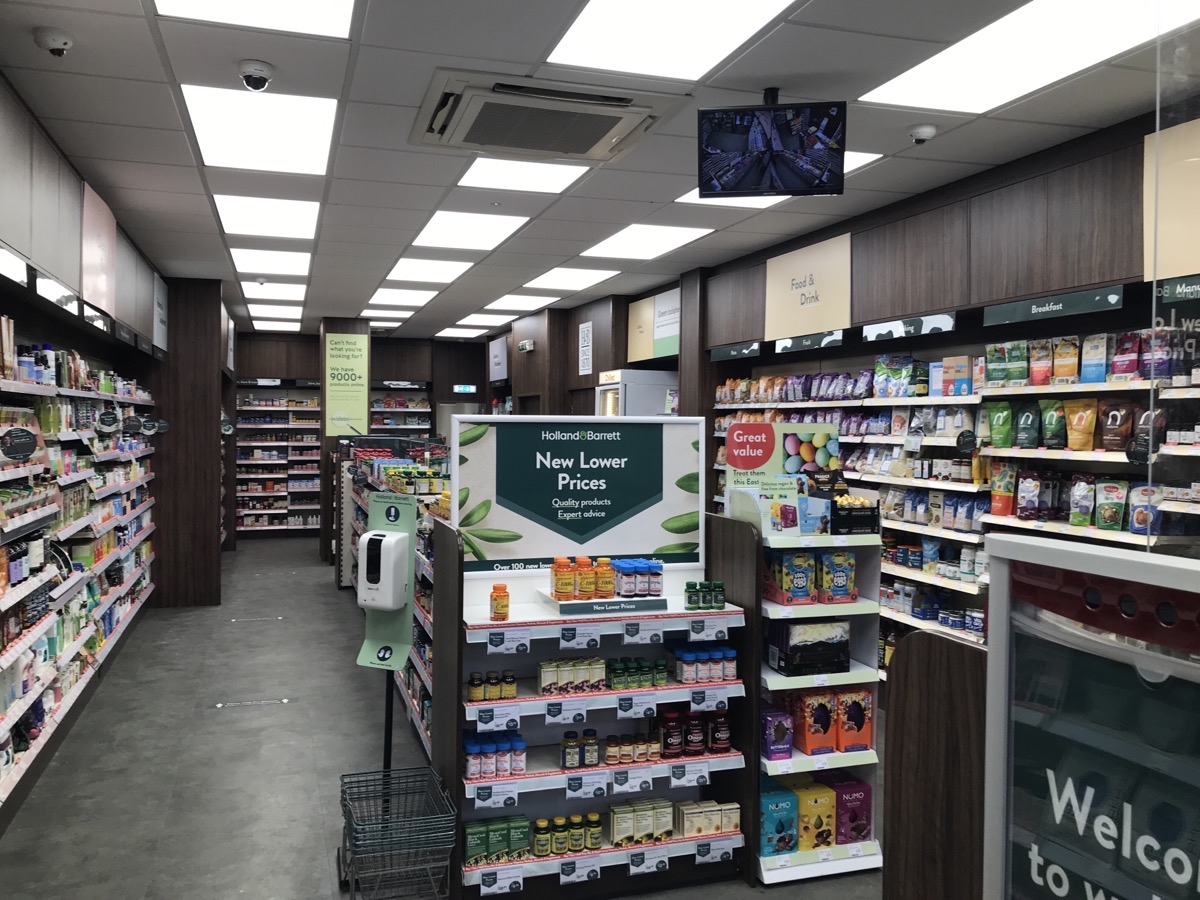 Holland & Barrett - Dumbarton