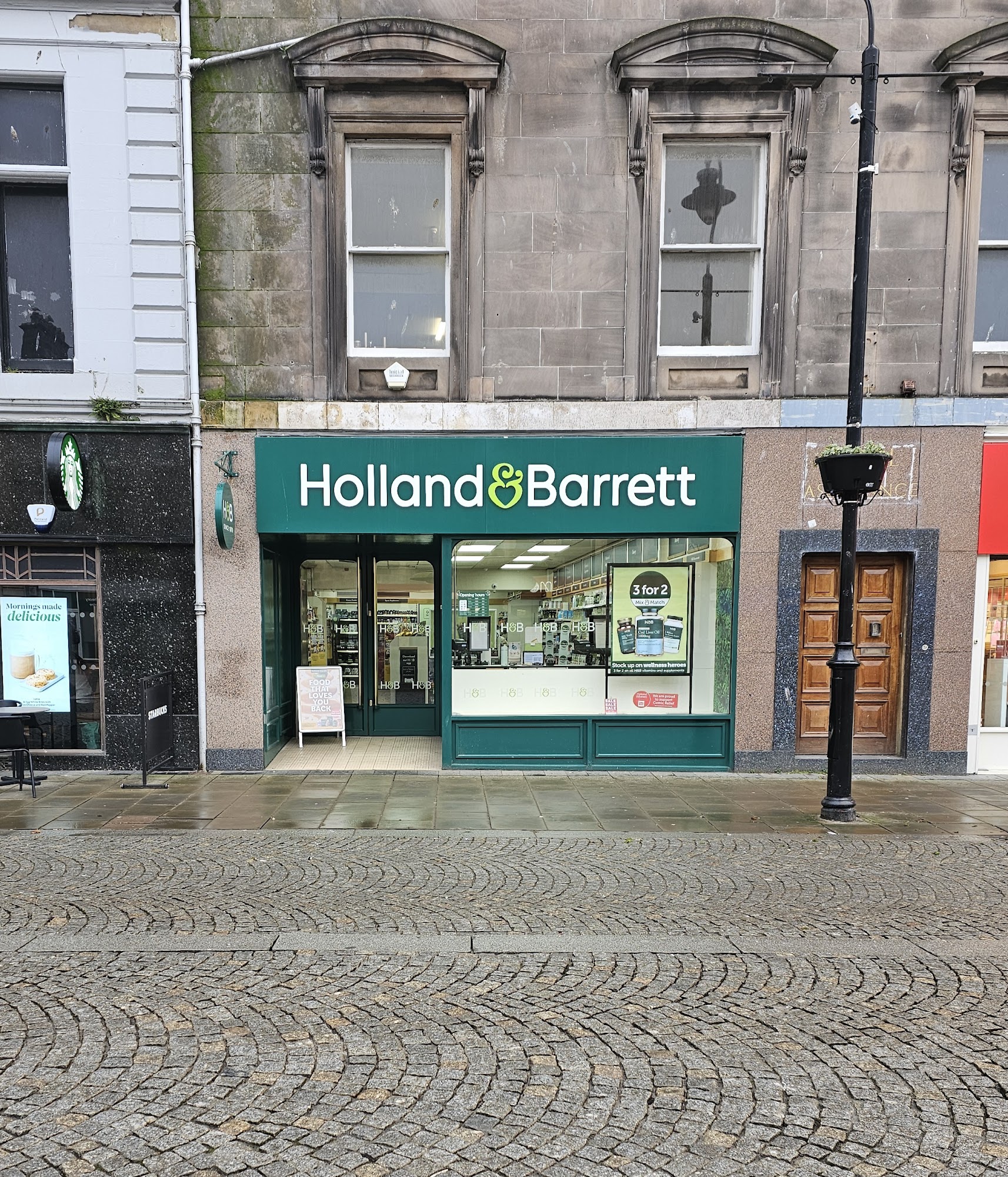 Holland & Barrett - Elgin