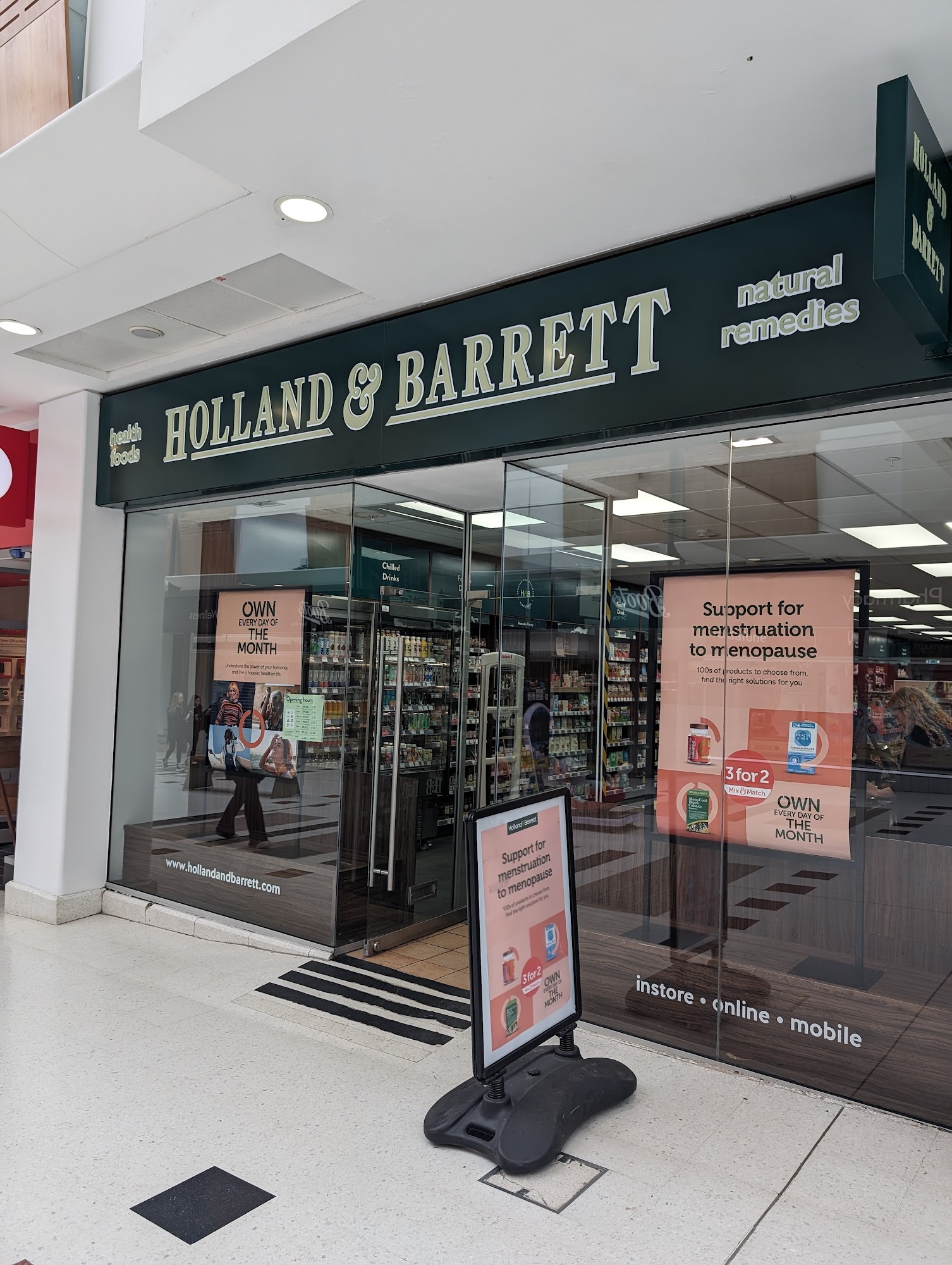 Holland & Barrett - Hamilton