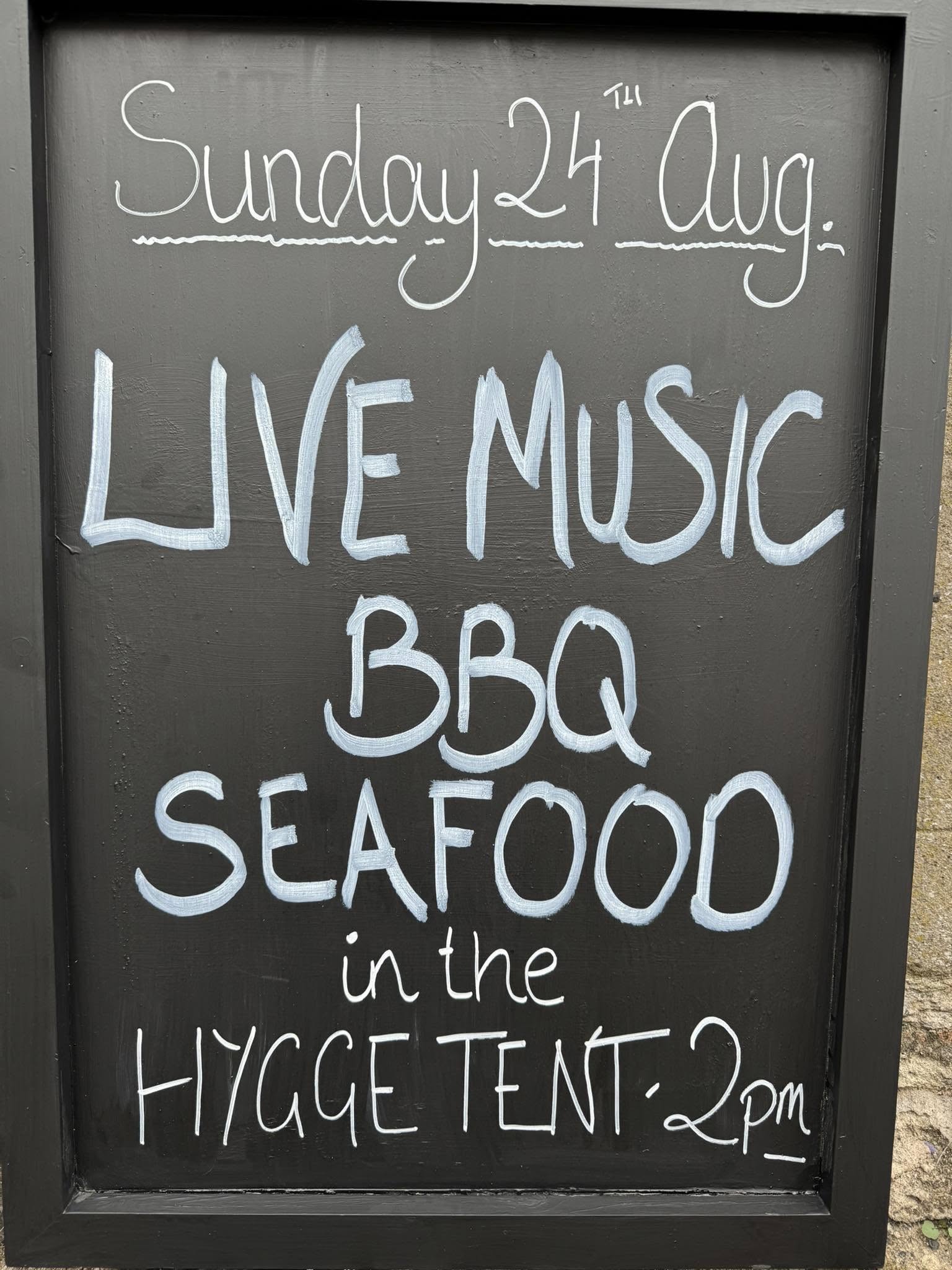 Upper Largo Hotel & Restaurant