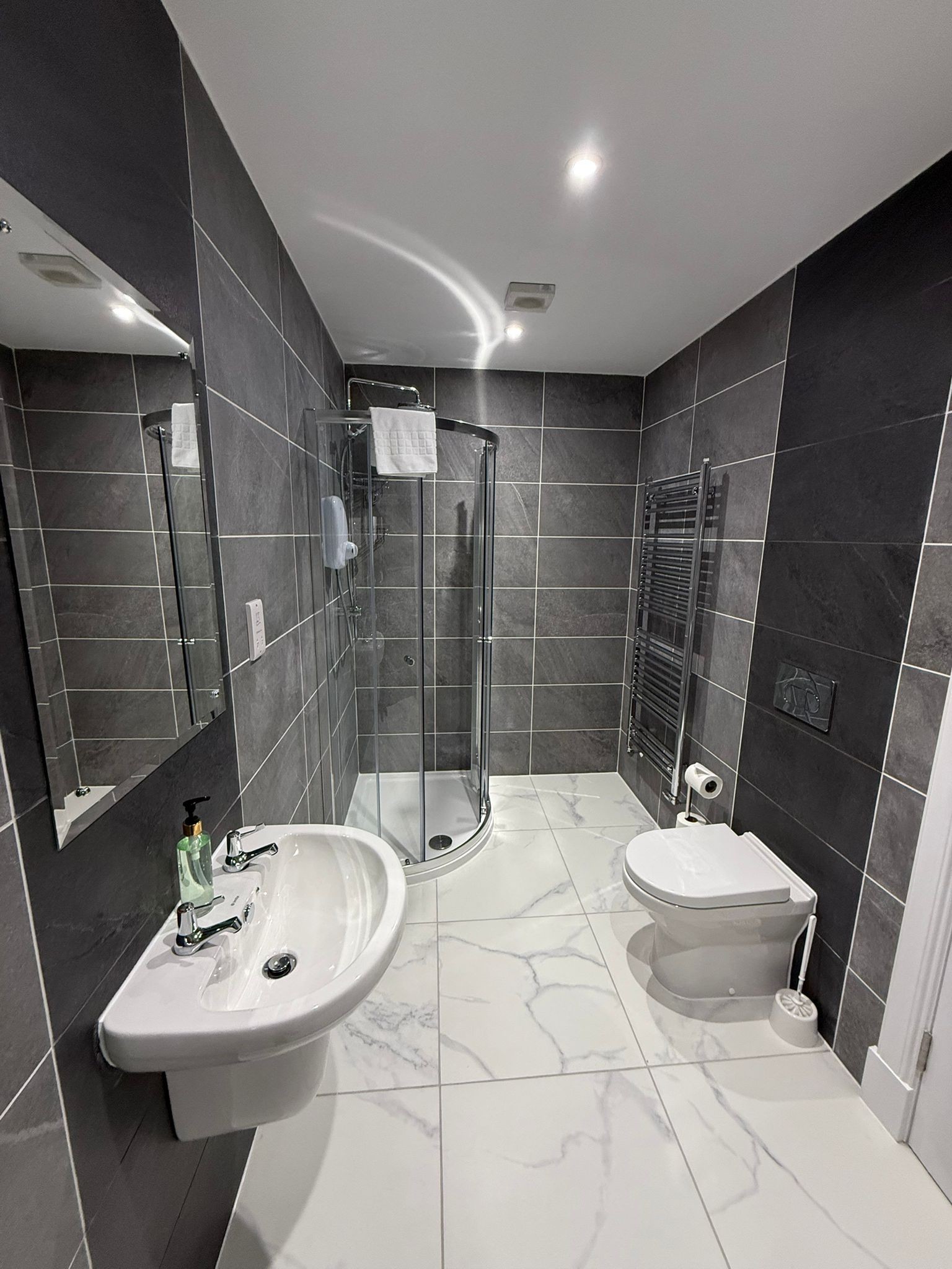 Kings Arms Hotel