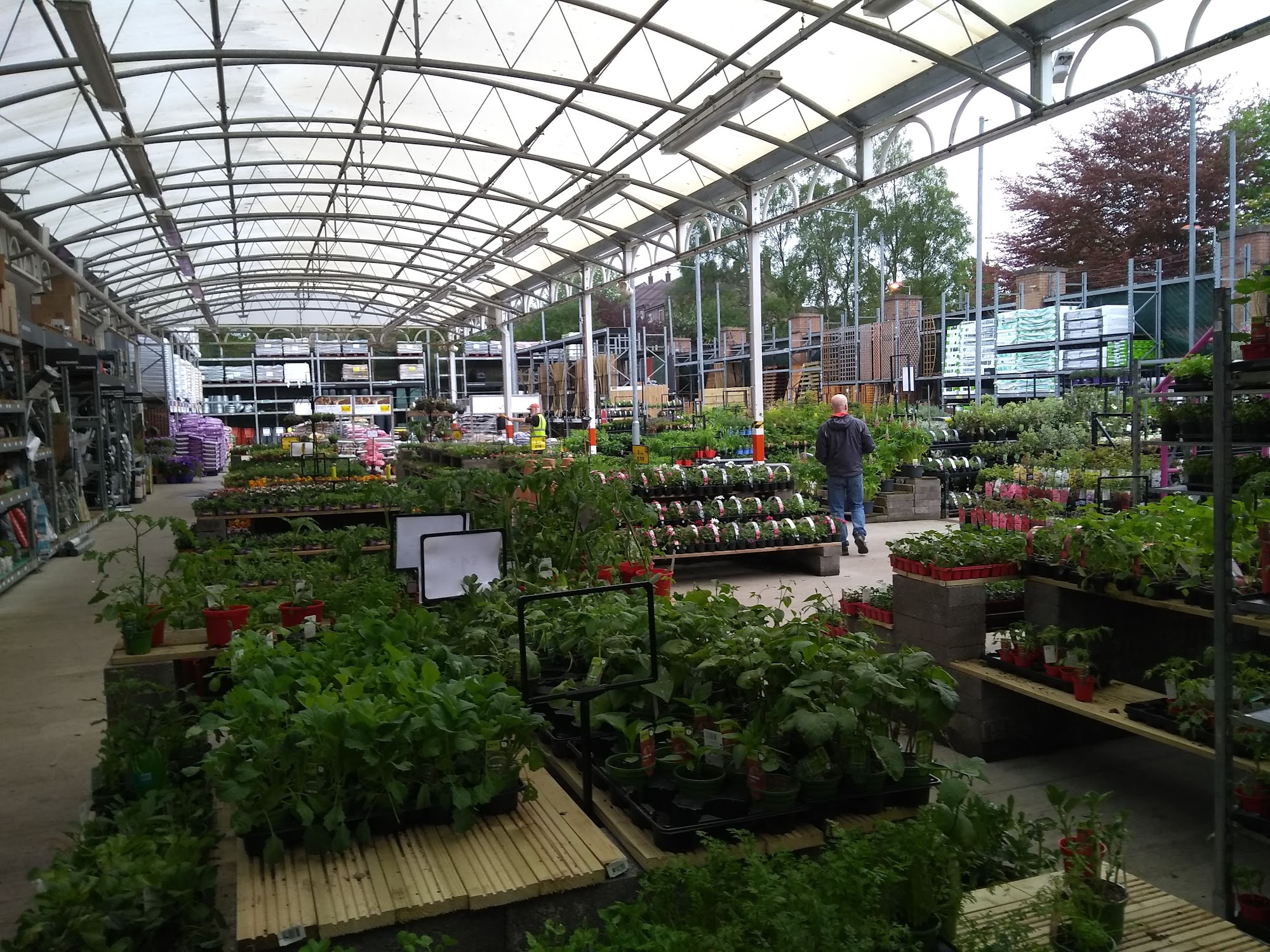 B&Q Perth