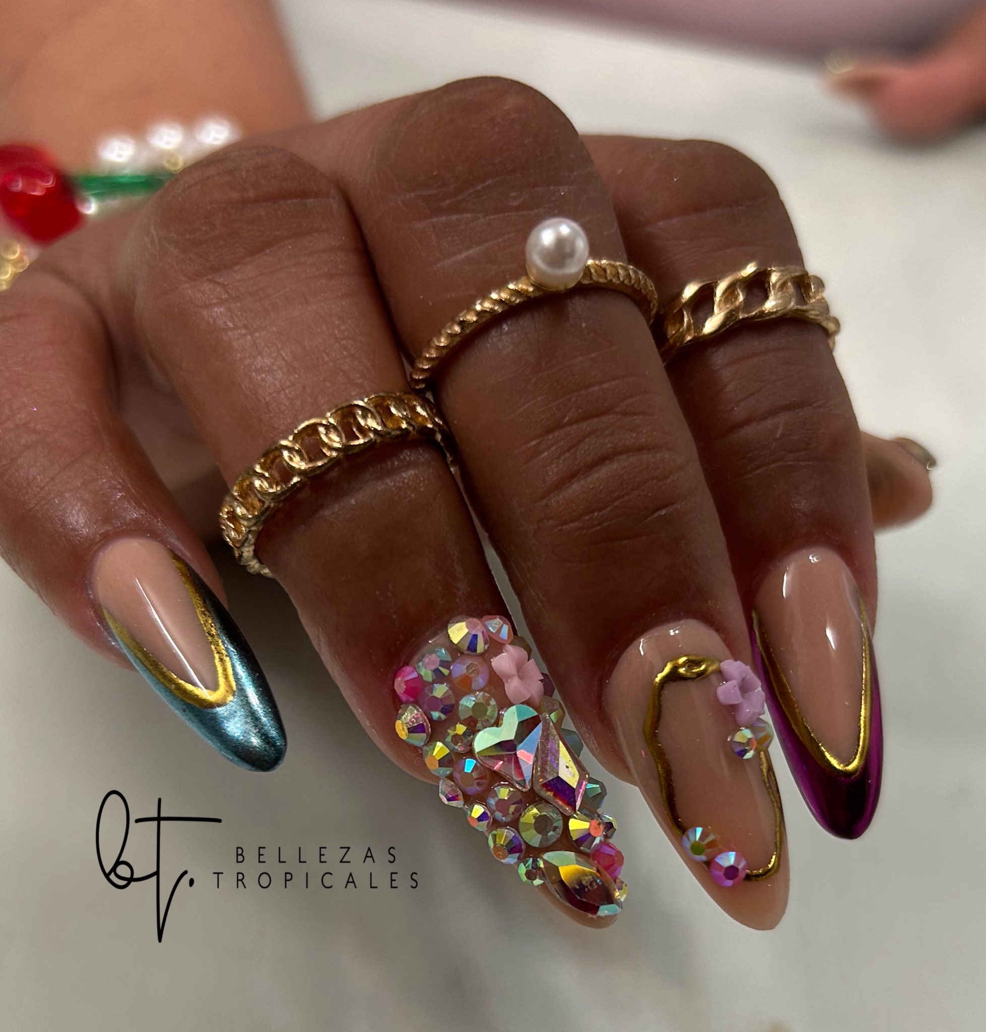 Bellezas Tropicales 2405 Country Club Ave, Brandon South Dakota 57005