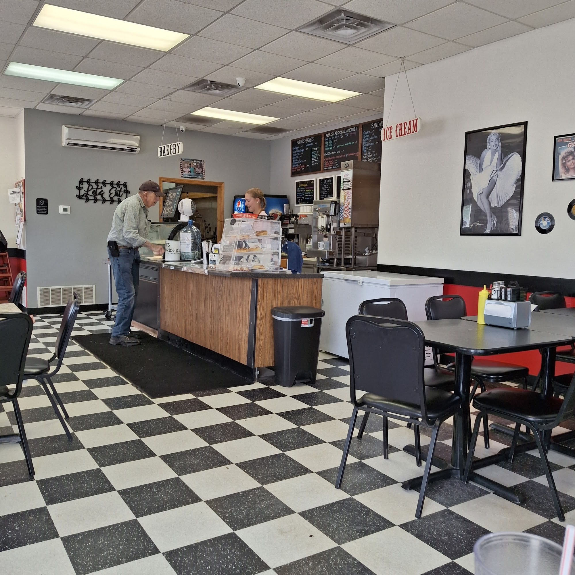The Corner Diner Clark