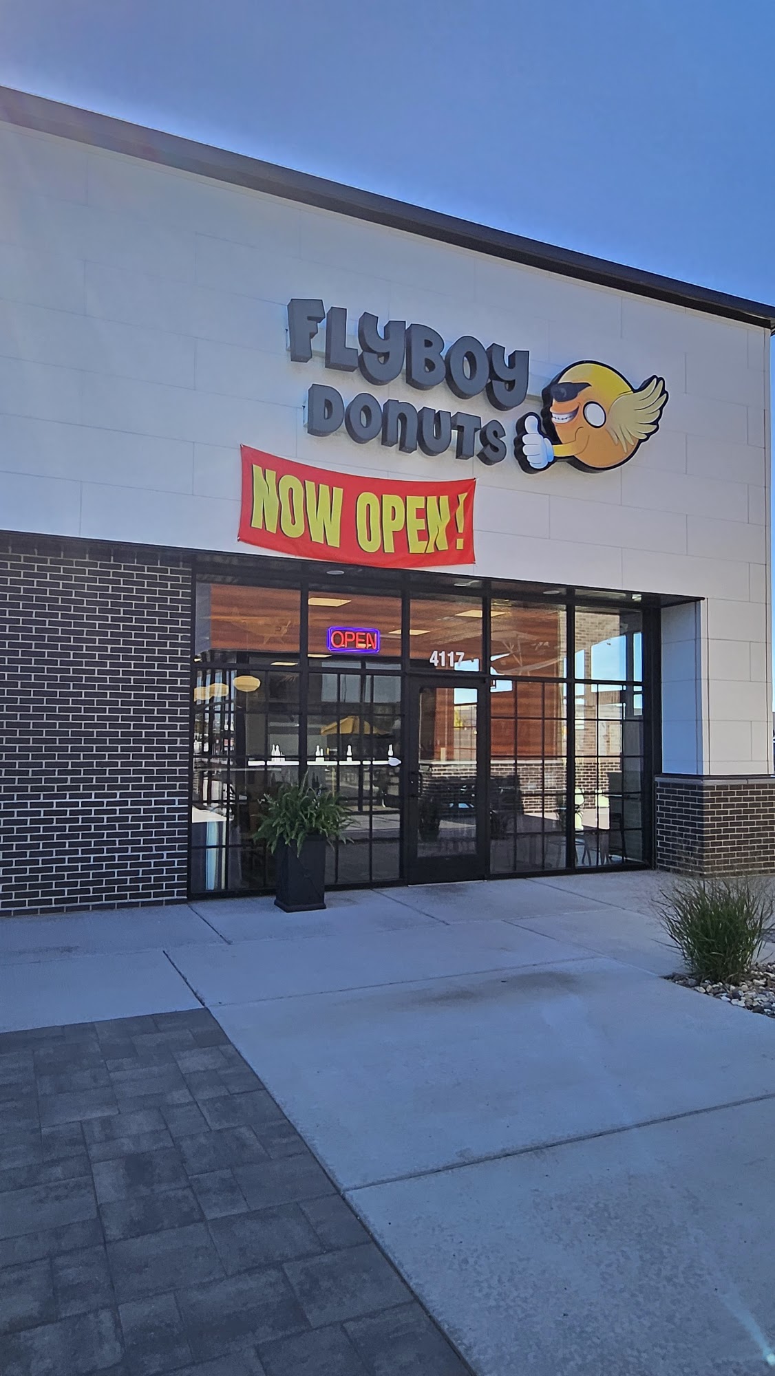 Flyboy Donuts 4117 W 41st St, Sioux Falls, SD 57106