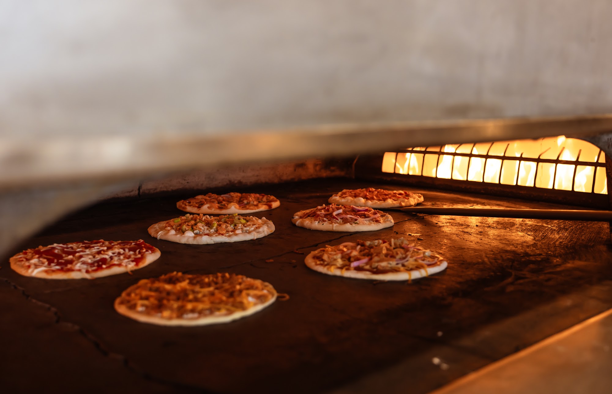 Invictus Pizza Kitchen Menu