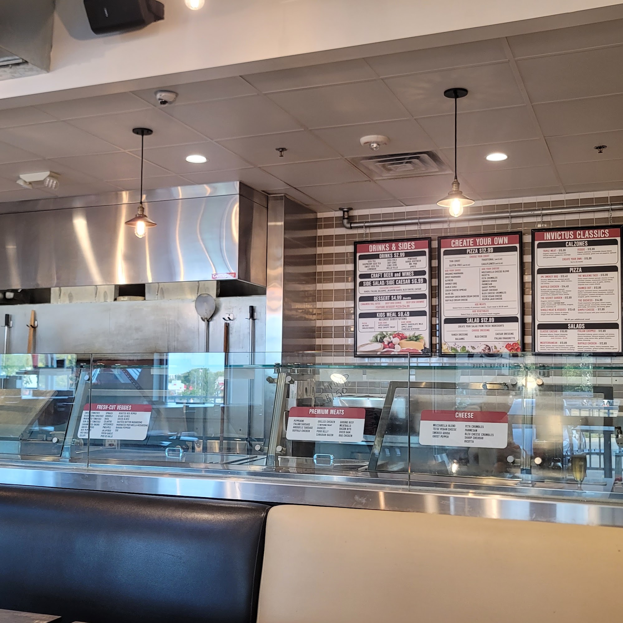 Invictus Pizza Kitchen