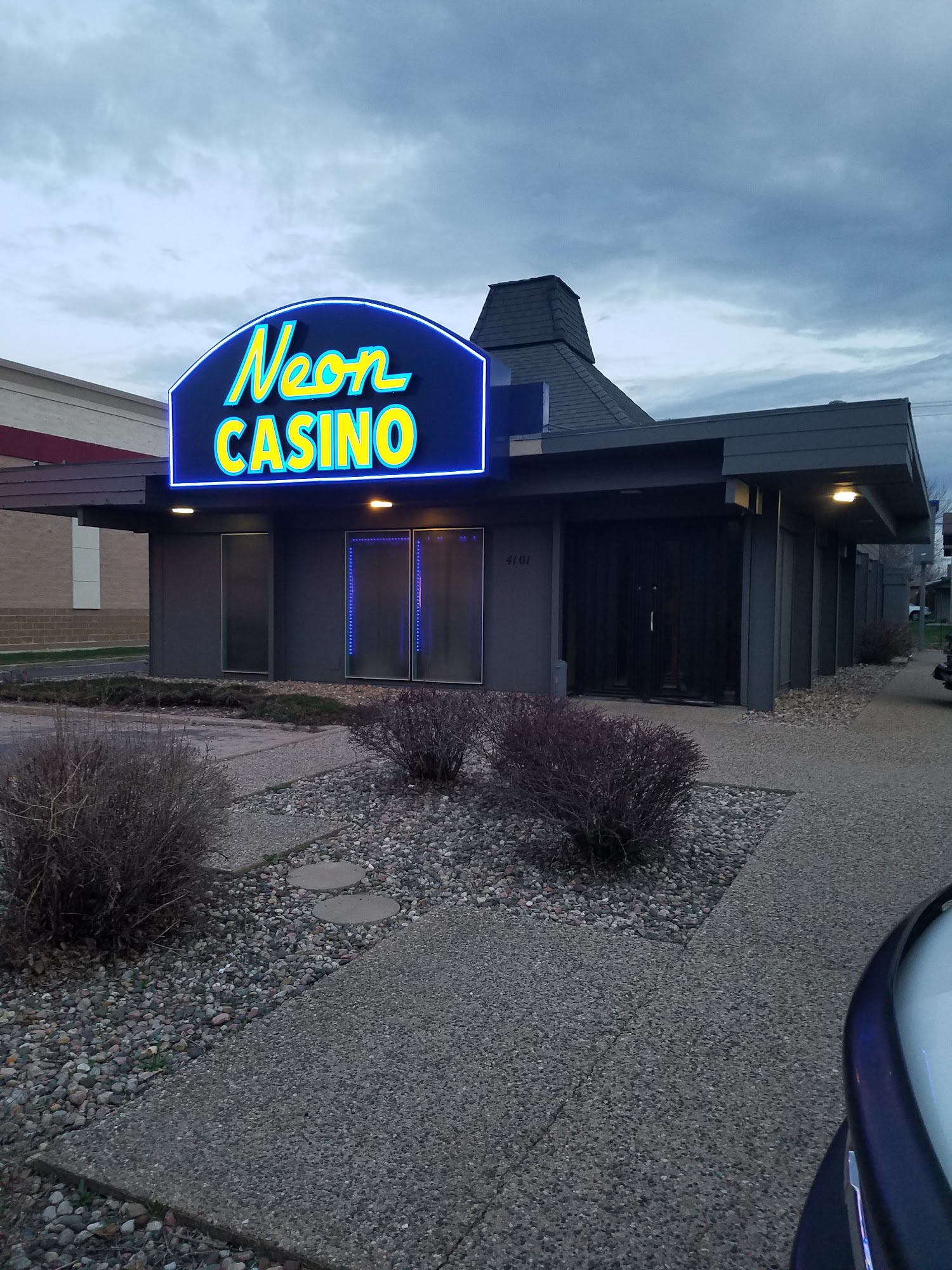 Neon Casino Sioux Falls