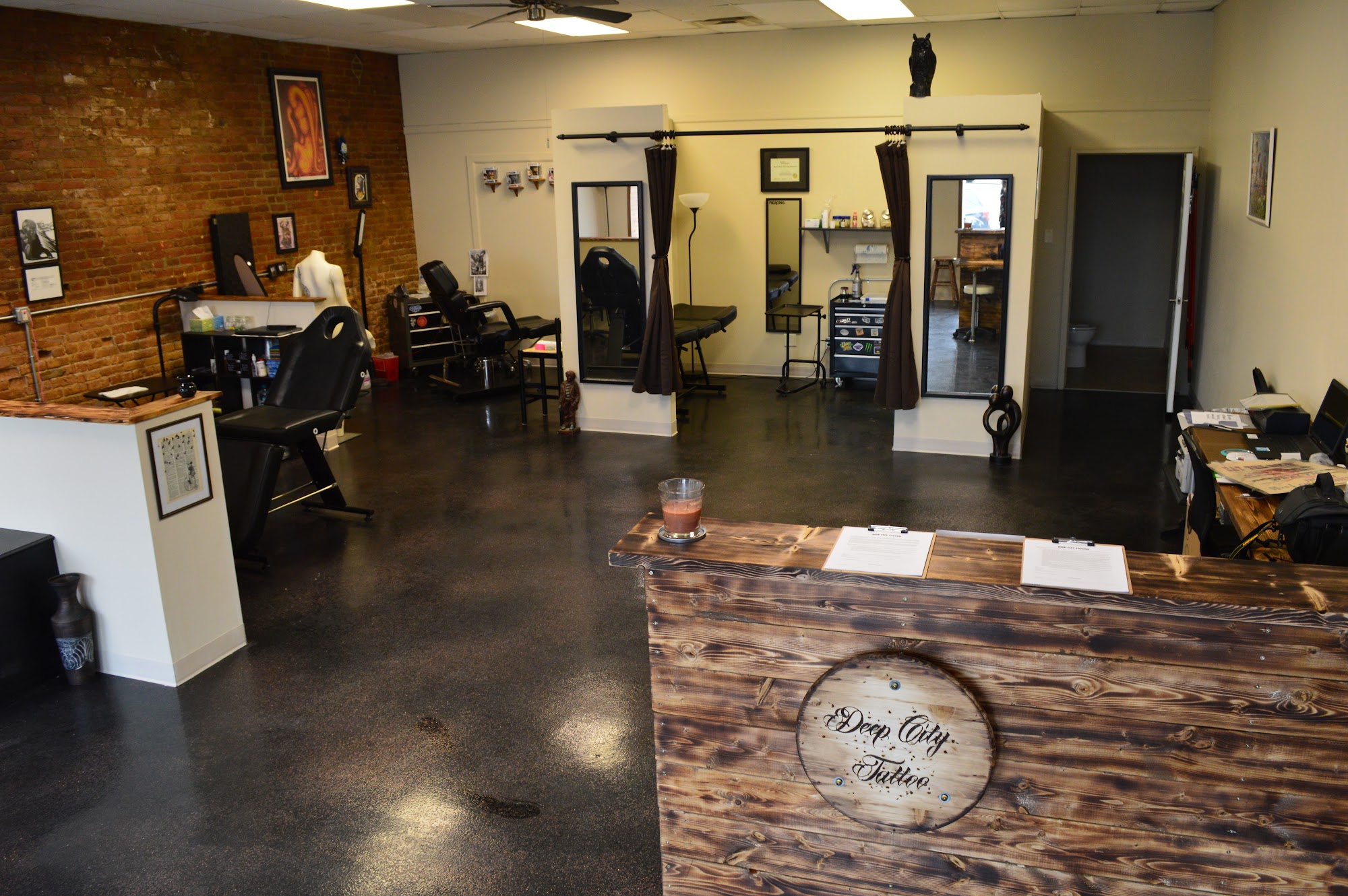 Deep City Tattoo 310 W 3rd St, Yankton South Dakota 57078