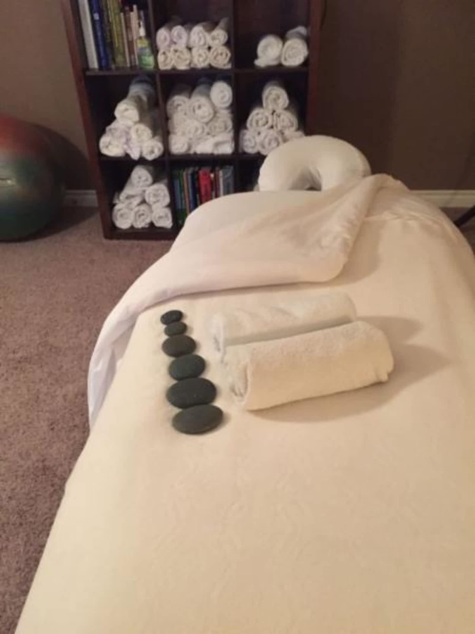 Photo credit: yellowpages.ca