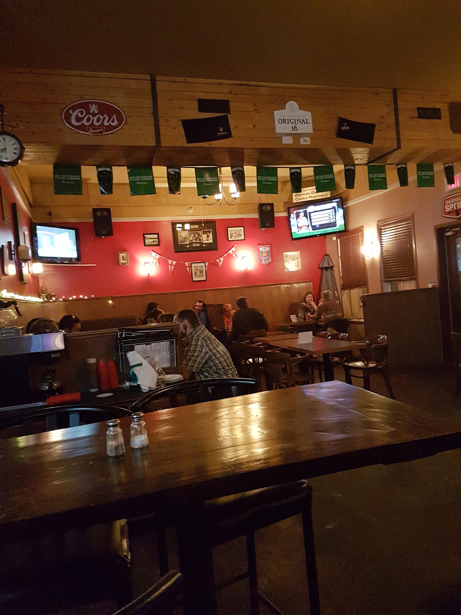 The Cork and Kettle 520 Central St, Warman, SK S0K 4S0