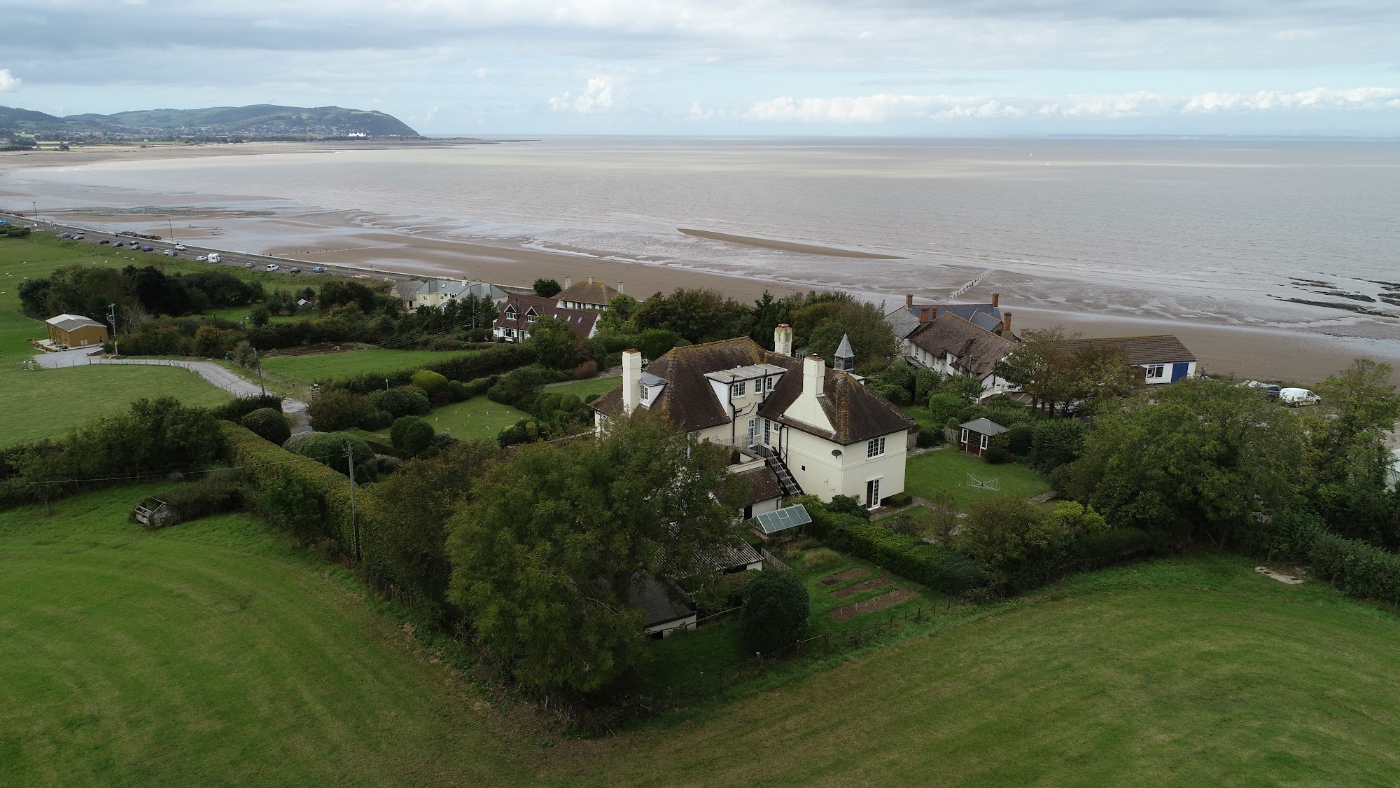 Huntingball Lodge Menu