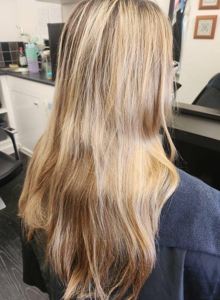 Nikki's Hair Salon