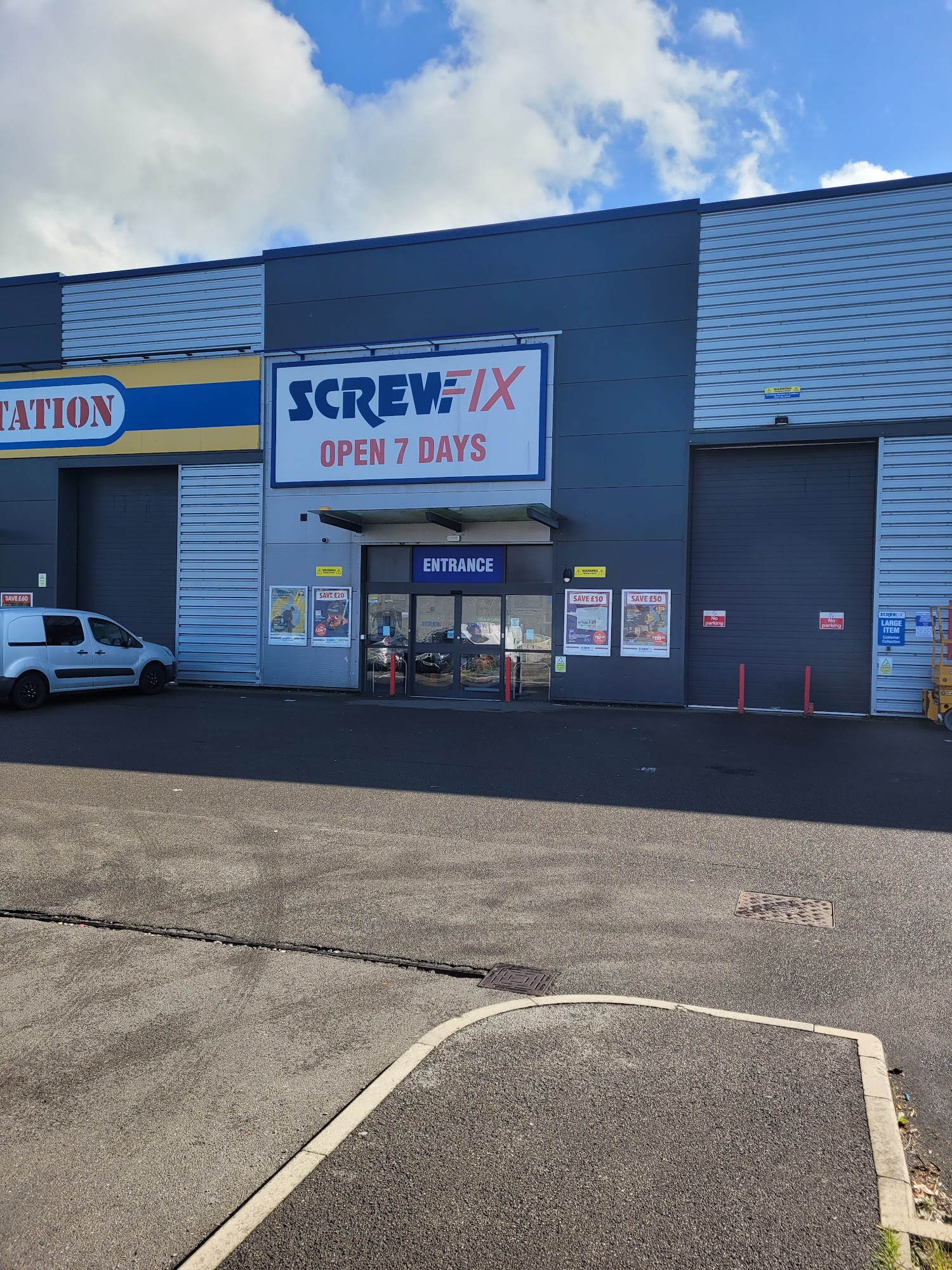 Screwfix Barnsley - Stairfoot