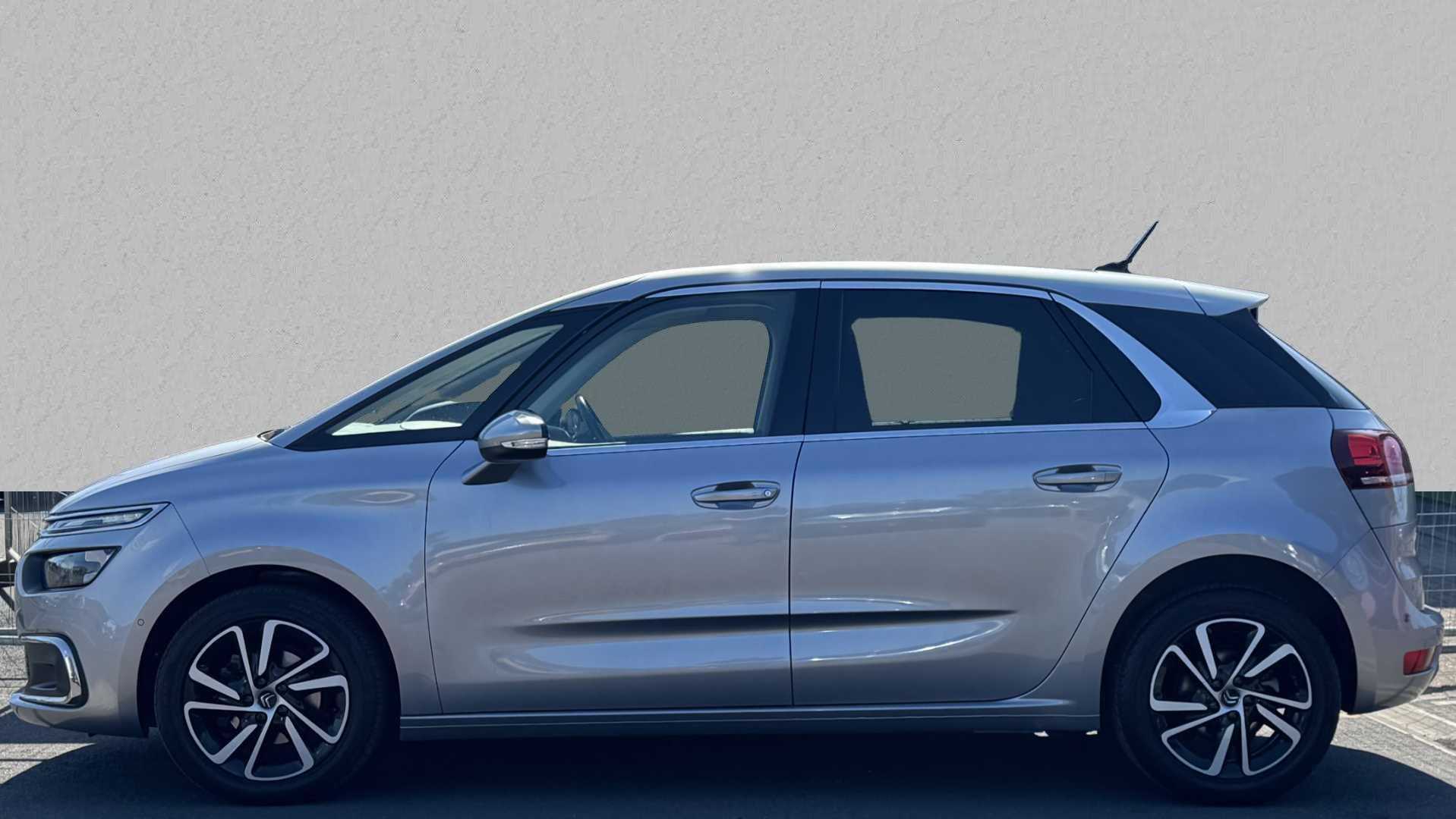 Evans Halshaw Peugeot Doncaster