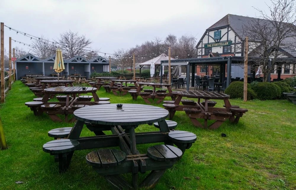 The Storyteller, Greene King Pub & Carvery Stadium Way, Parkgate, Rotherham