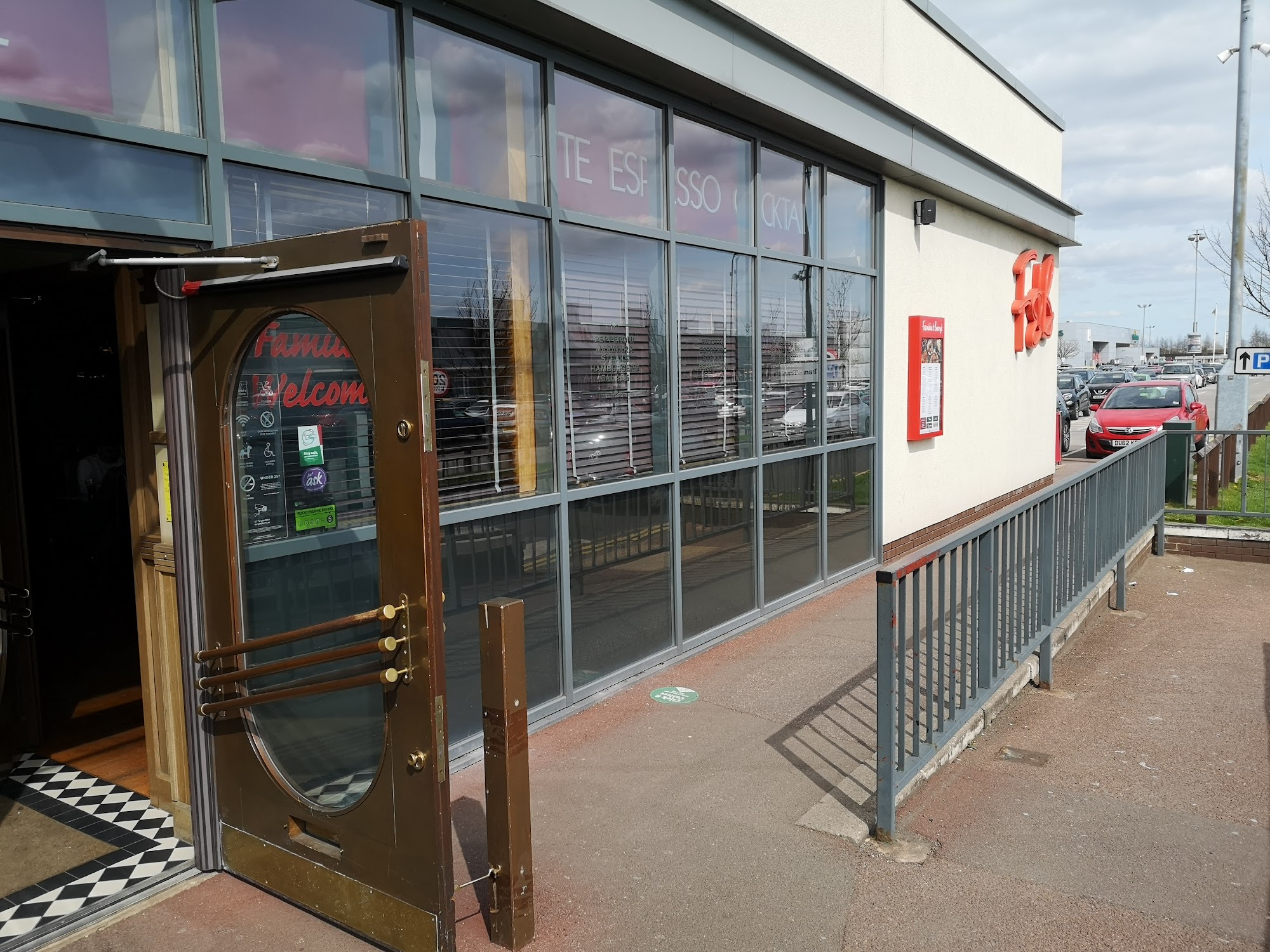 Frankie & Benny's Parkgate Shopping Centre, Stadium Way, Parkgate, Rotherham