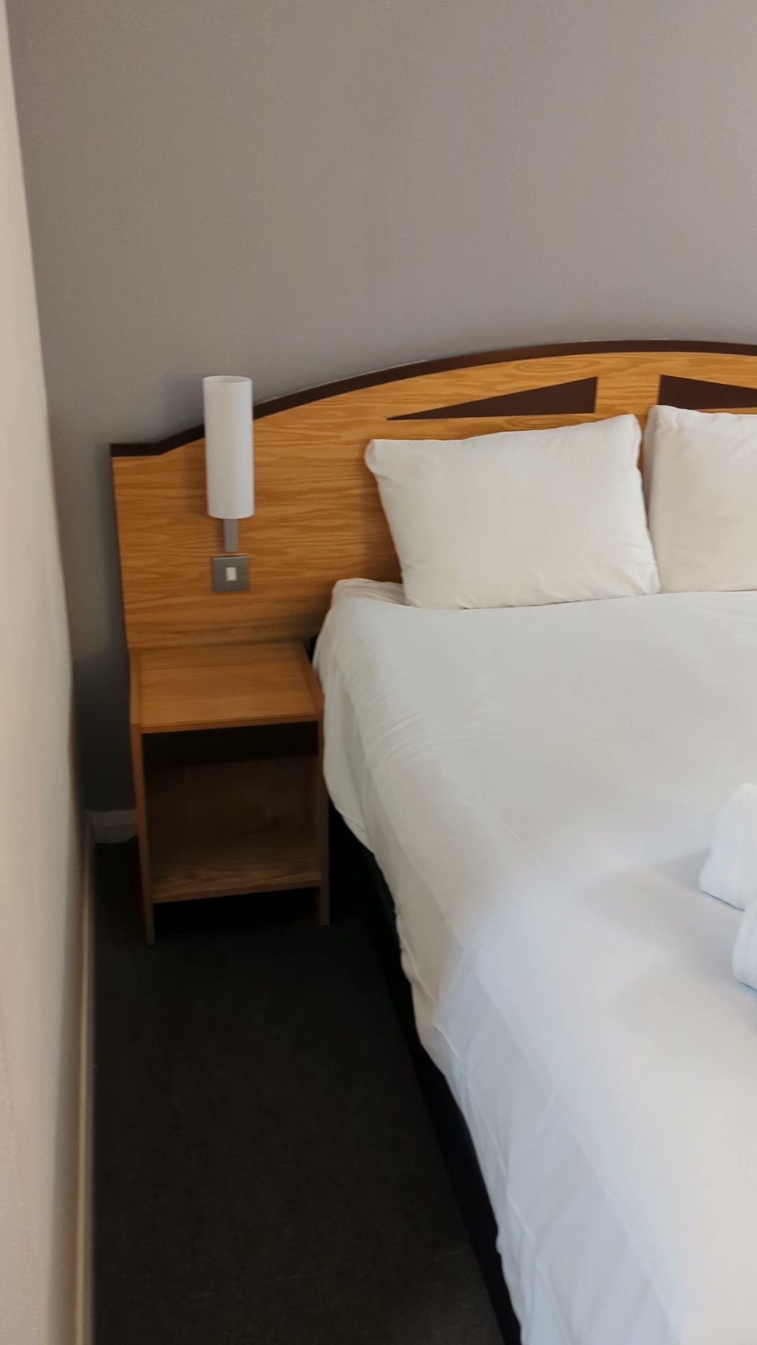 ibis Rotherham East -