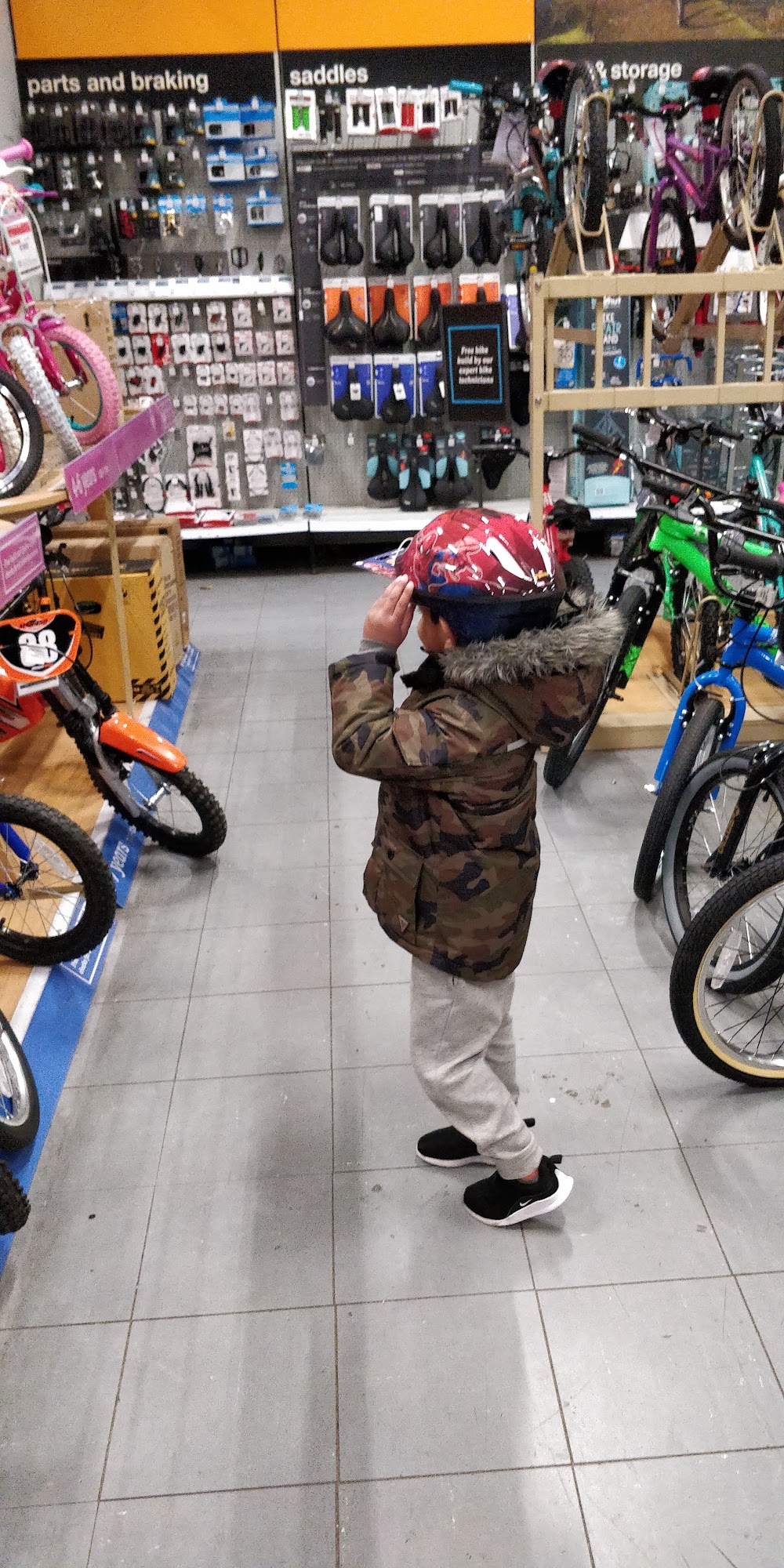 Halfords - Rotherham Rotherham
