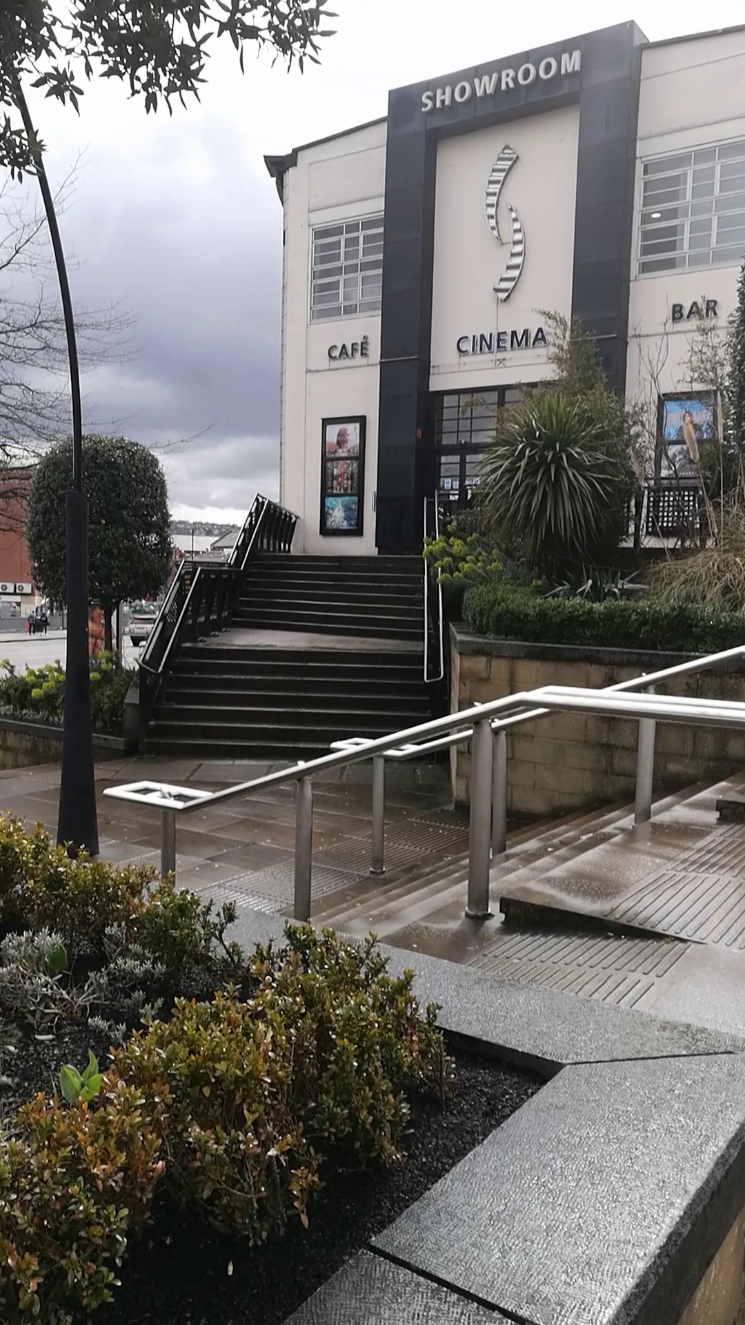 Showroom Cinema