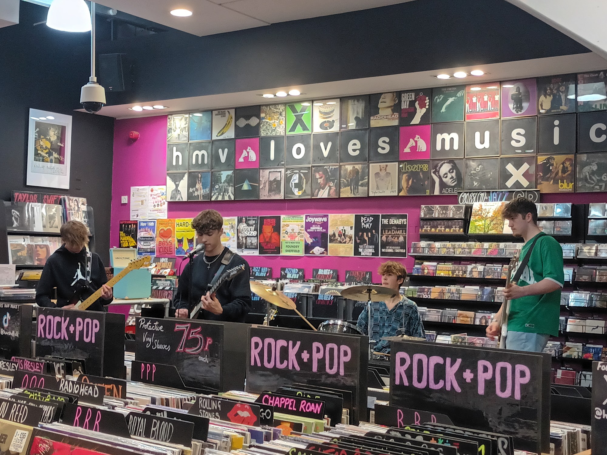 hmv