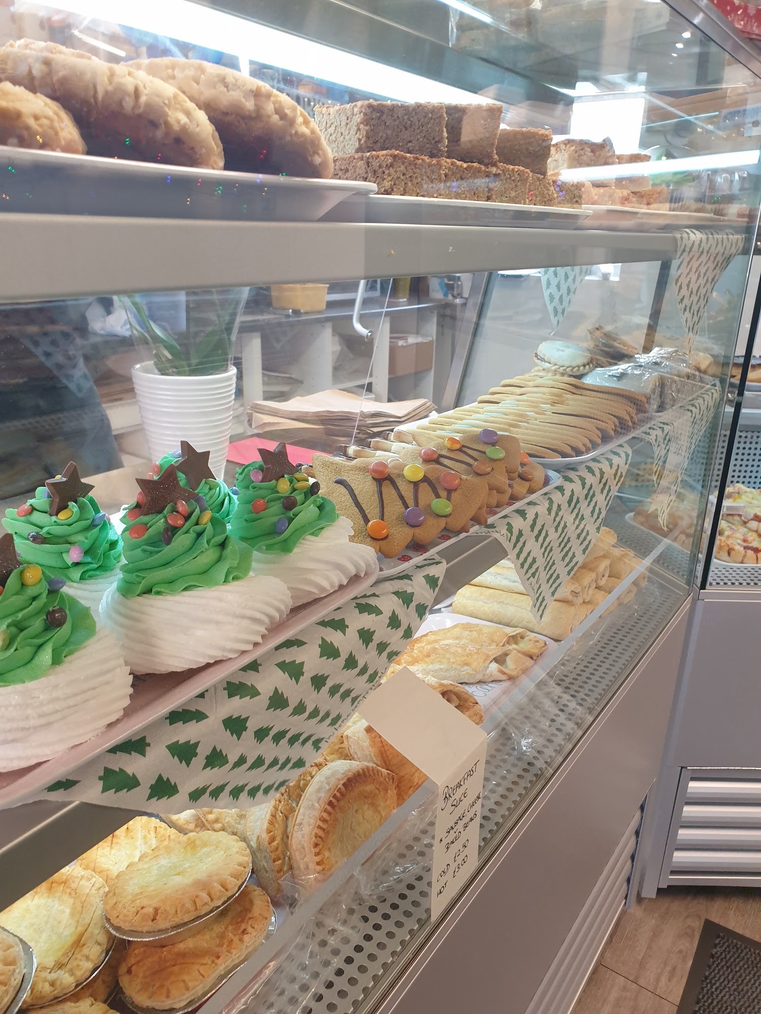 Victoria's Bakery 186 Felixstowe Rd, Ipswich