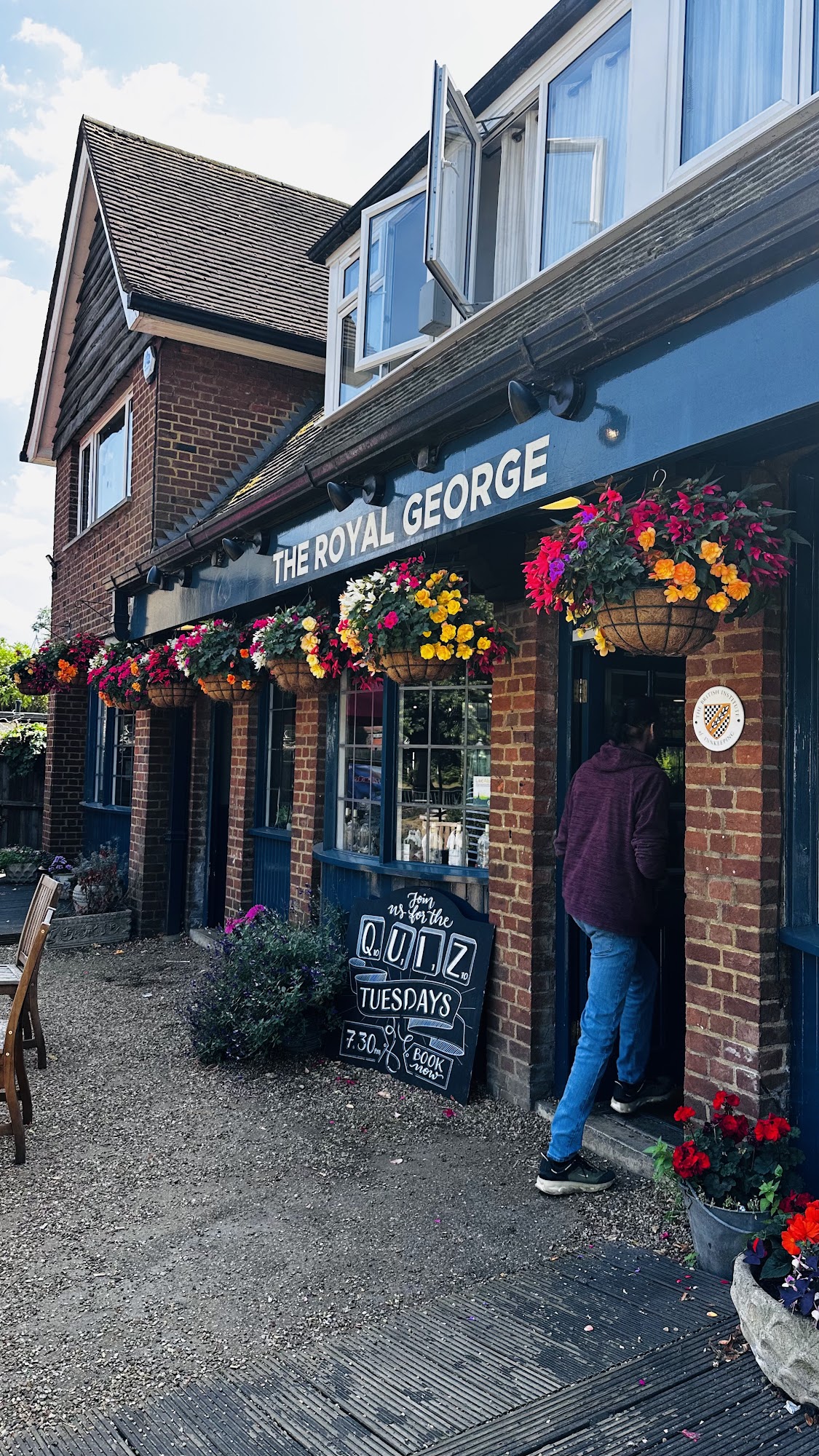 The Royal George The Royal George, 130-132 Hersham Rd, Hersham, Walton-on-Thames
