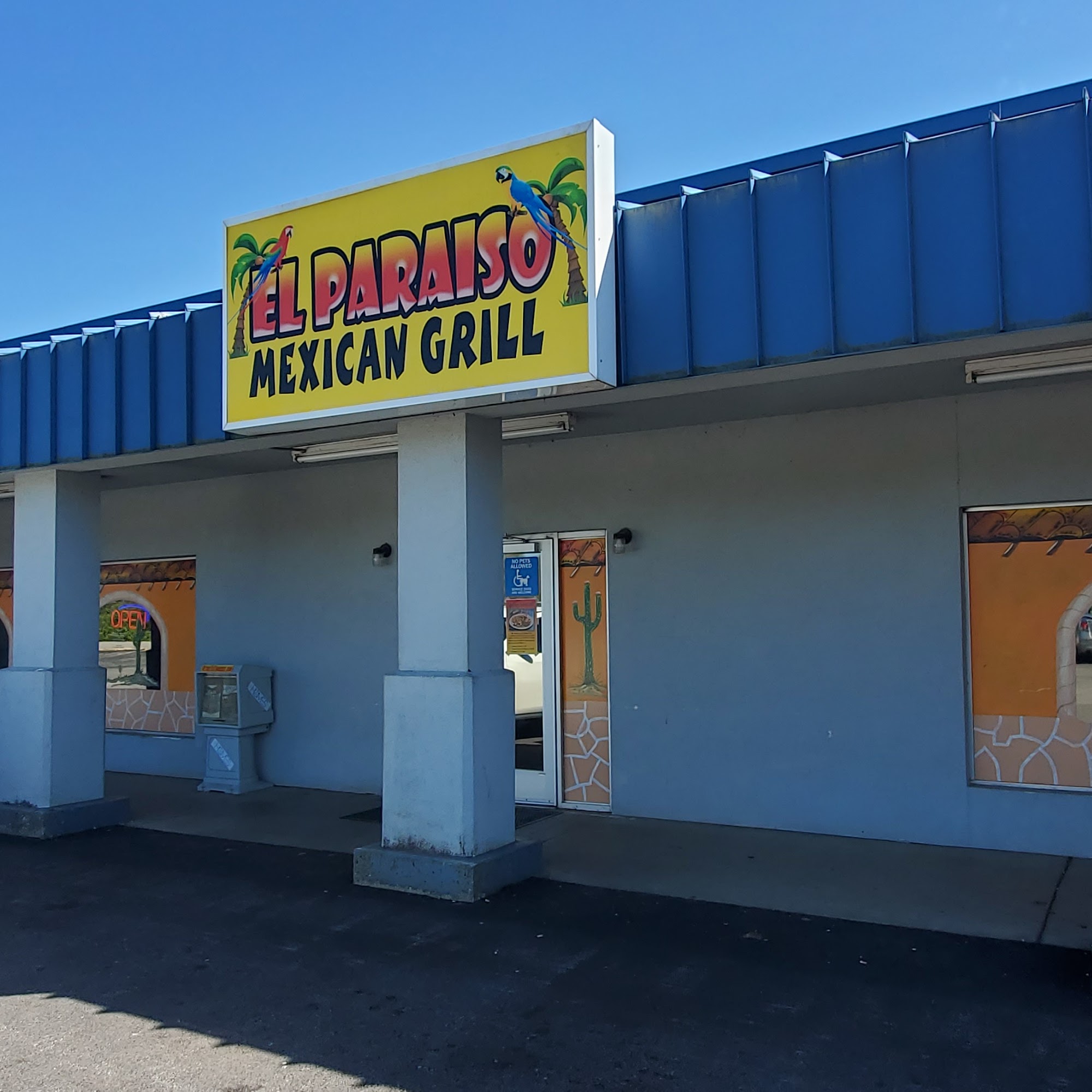 El Paraiso Mexican Grill Bean Station