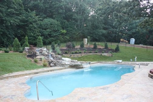 C & S Custom Pools 116 Evergreen Pl, Bristol Tennessee 37620