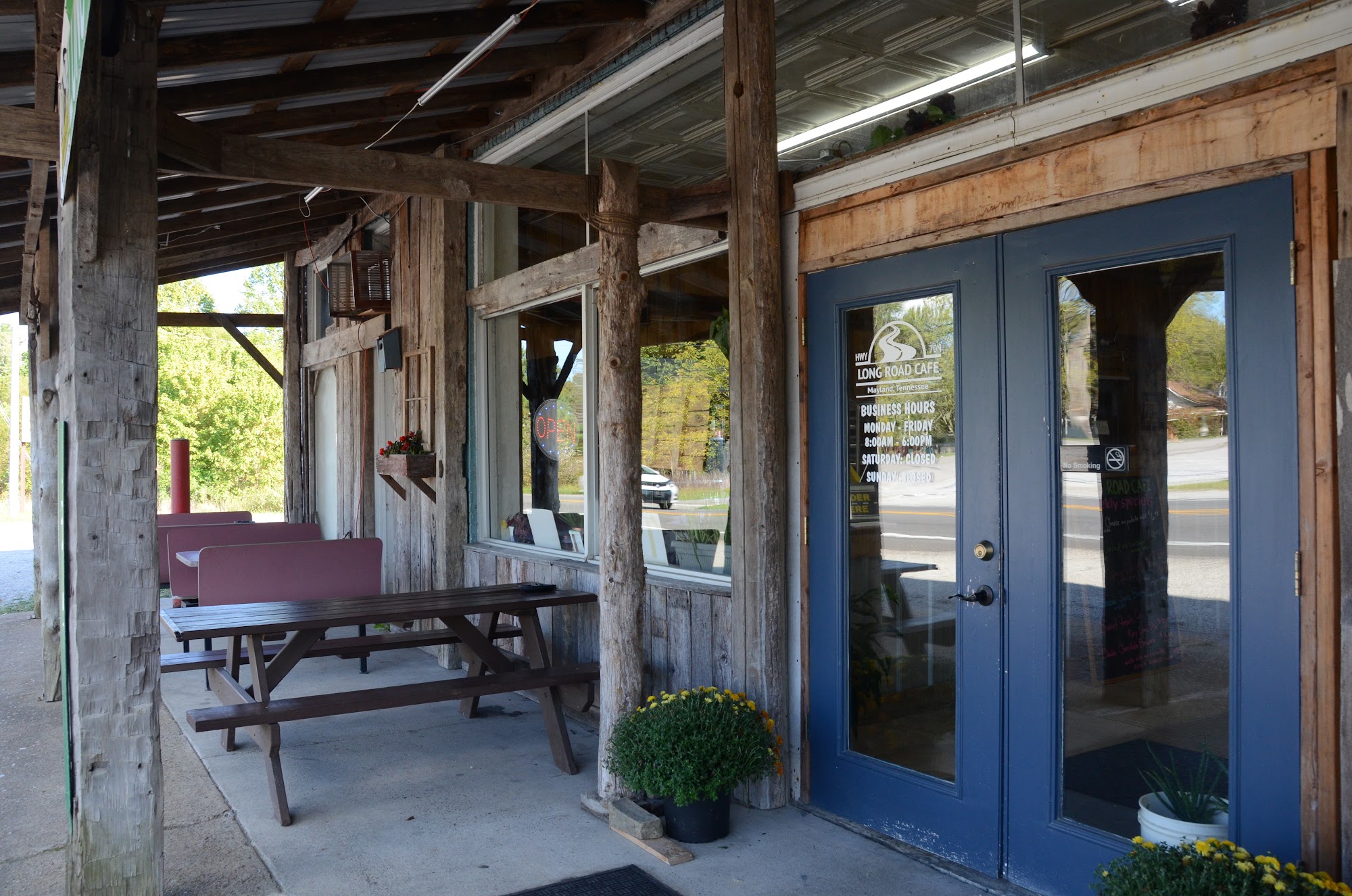 Long Road Cafe Crossville