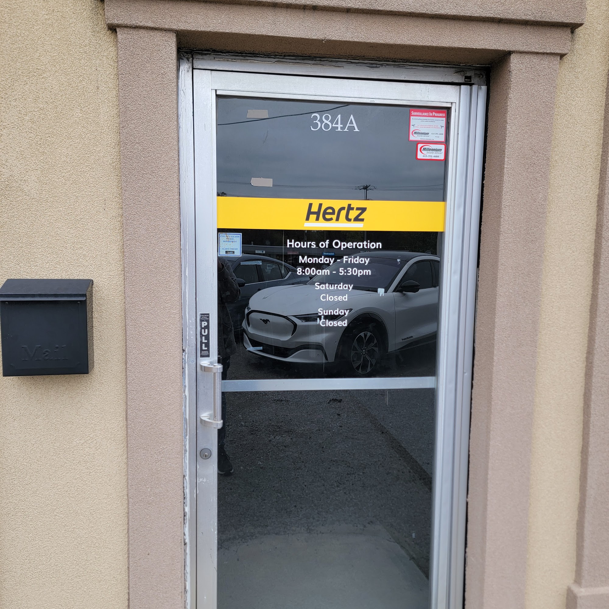 Hertz Car Rental - Hertz Apple Collisio HLE