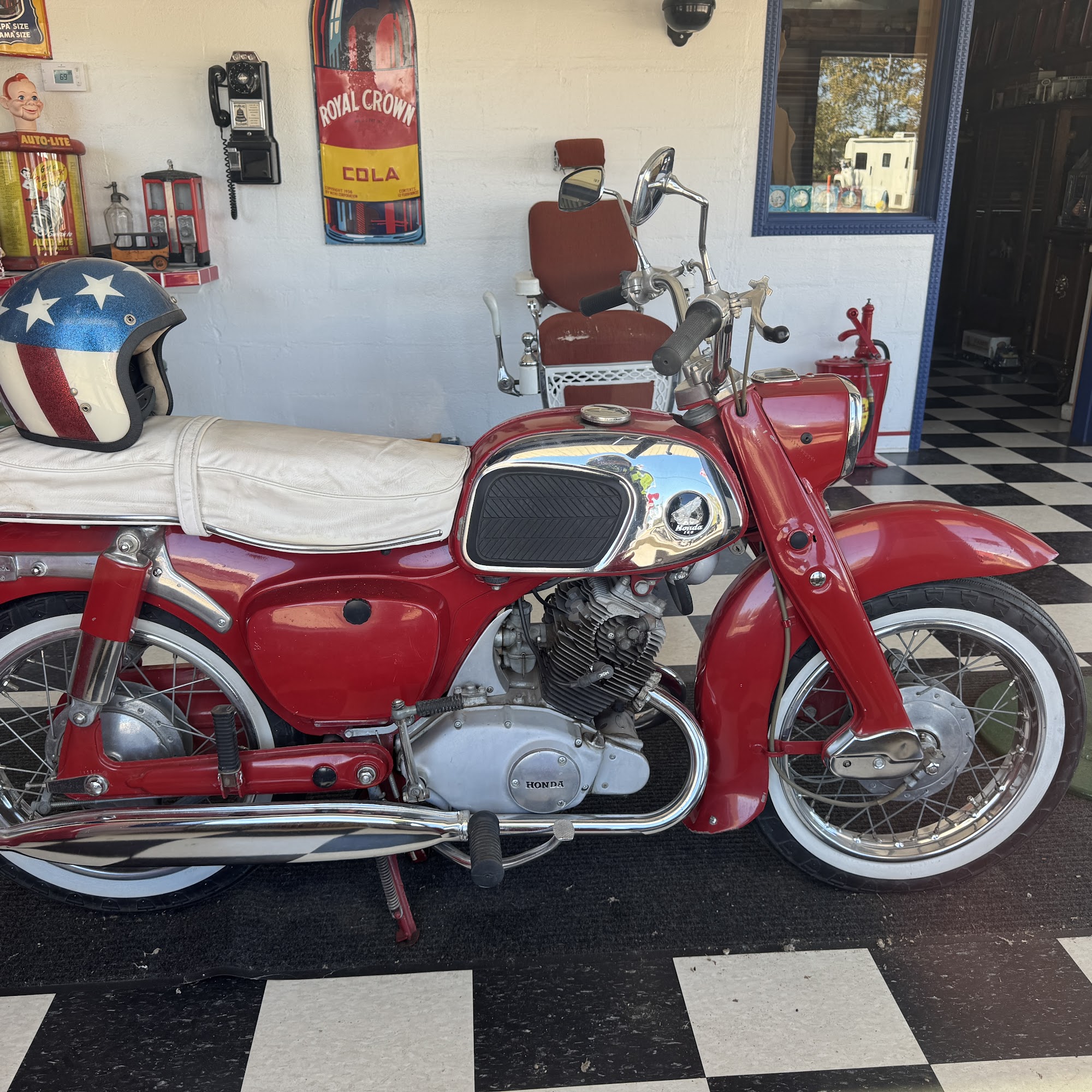 Good Ole Days Antiques Collections Gates